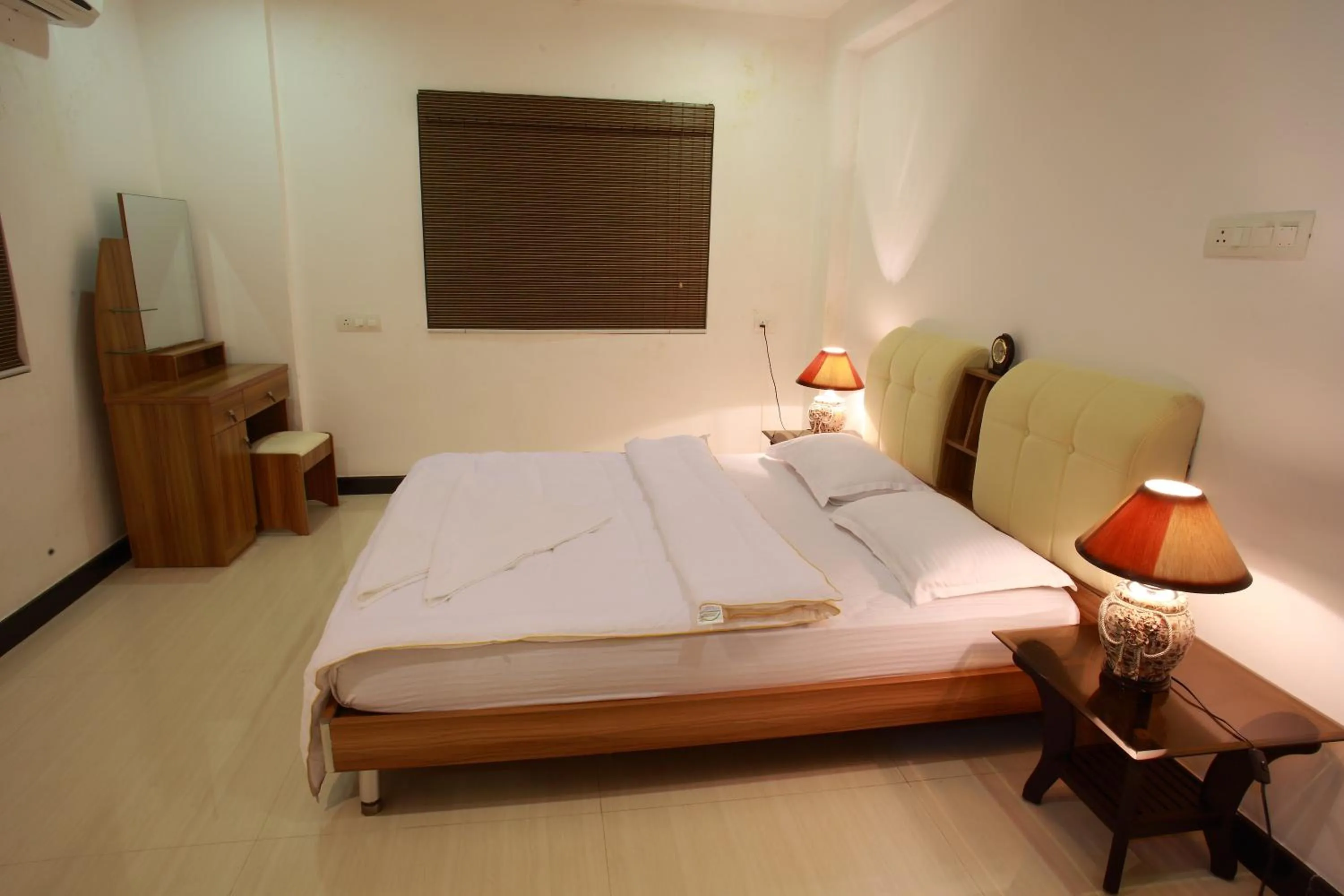 Bedroom in Phils' Residency & Banquets