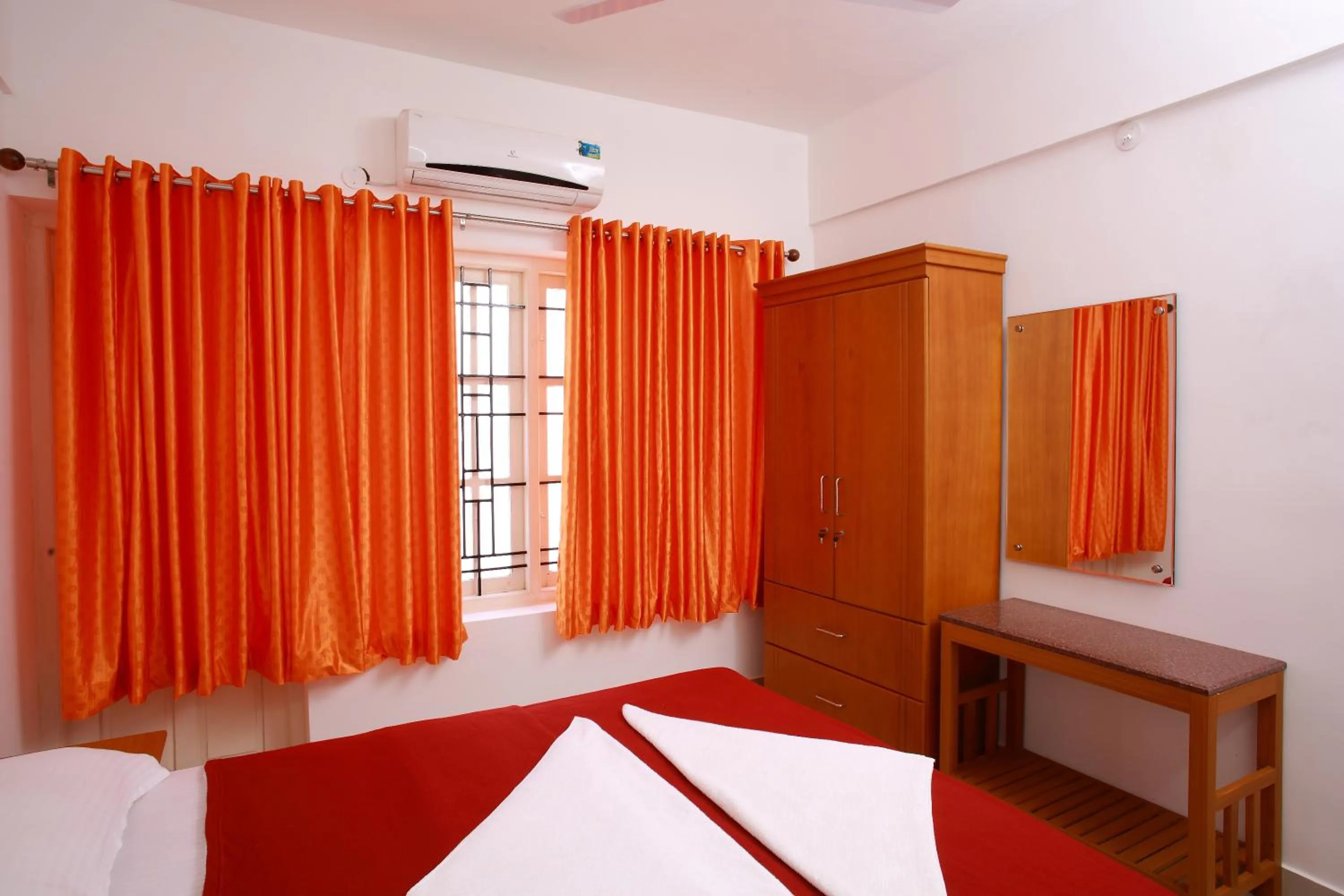 Photo of the whole room in Phils' Residency & Banquets