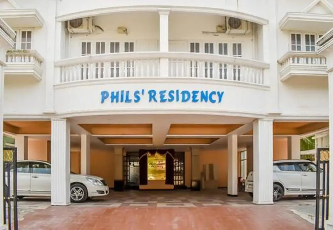 Property building in Phils' Residency & Banquets Property building in Phils' Residency & Banquets