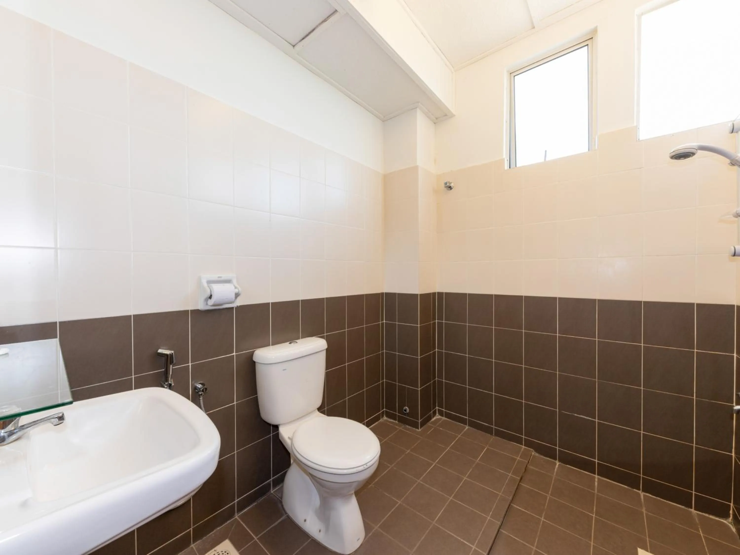 Bathroom in Seri Bayu Resort Hotel