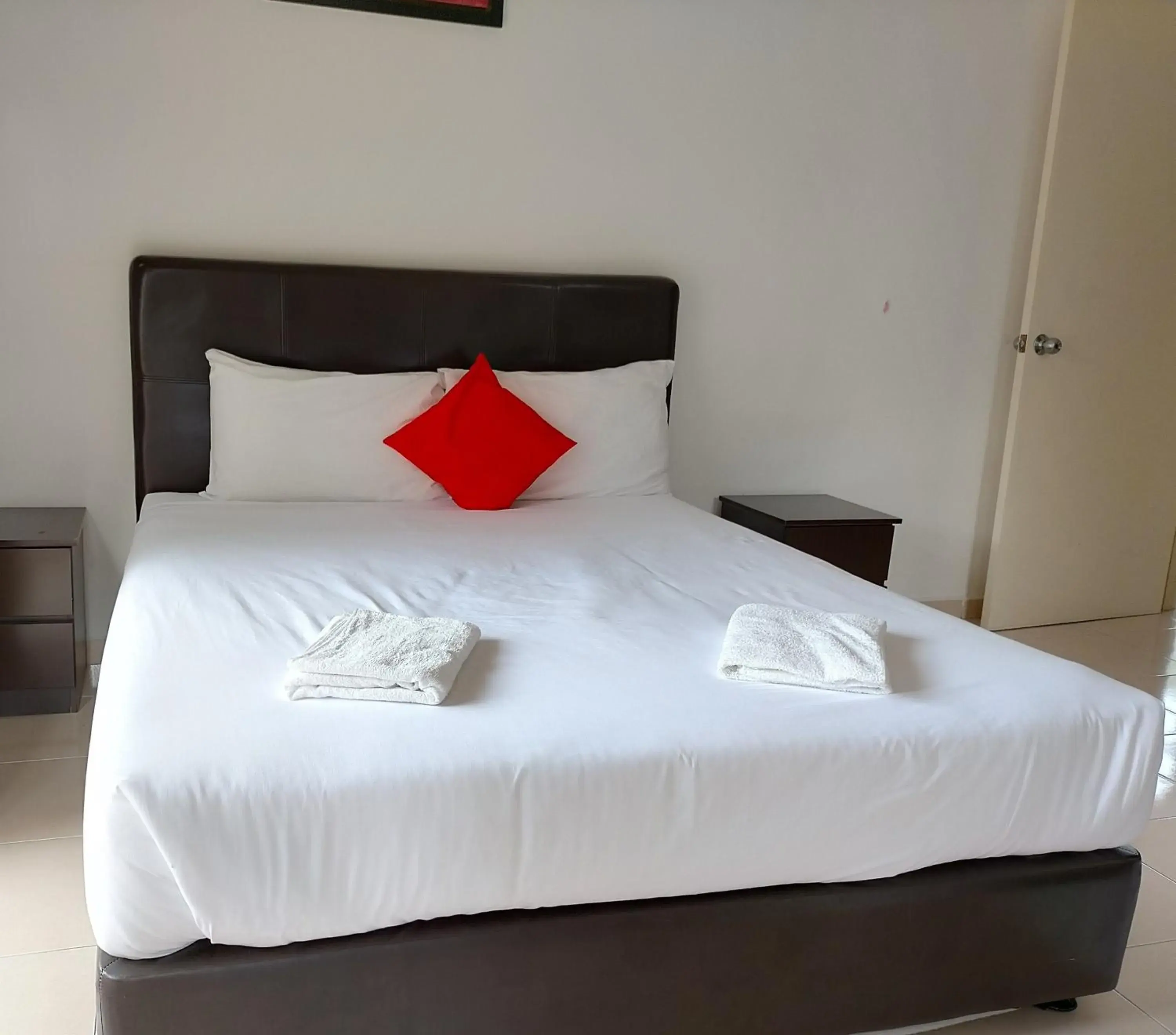 Bed in Seri Bayu Resort Hotel