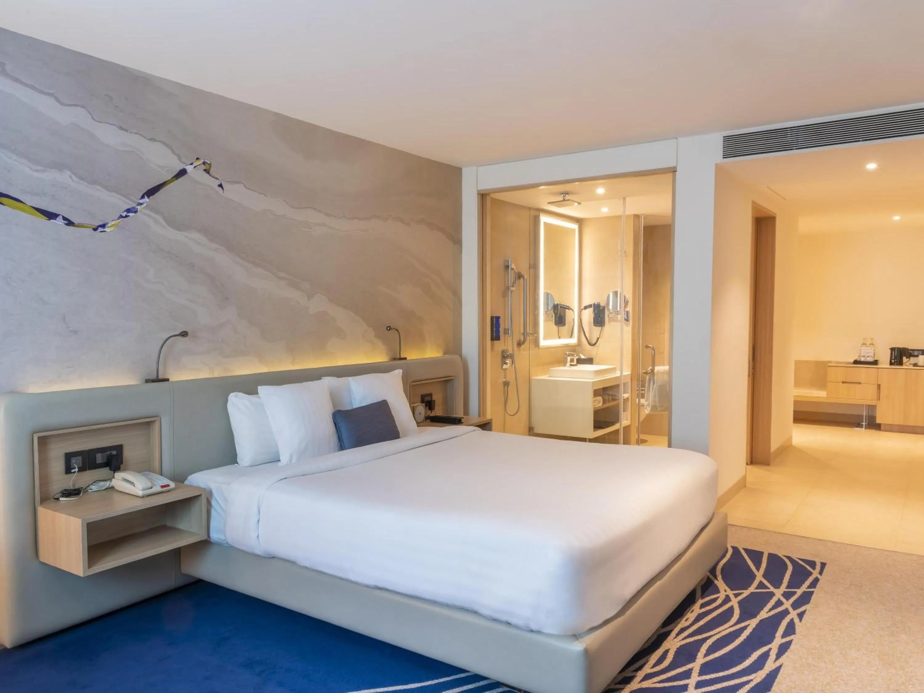 Bedroom, Bed in Novotel Ahmedabad