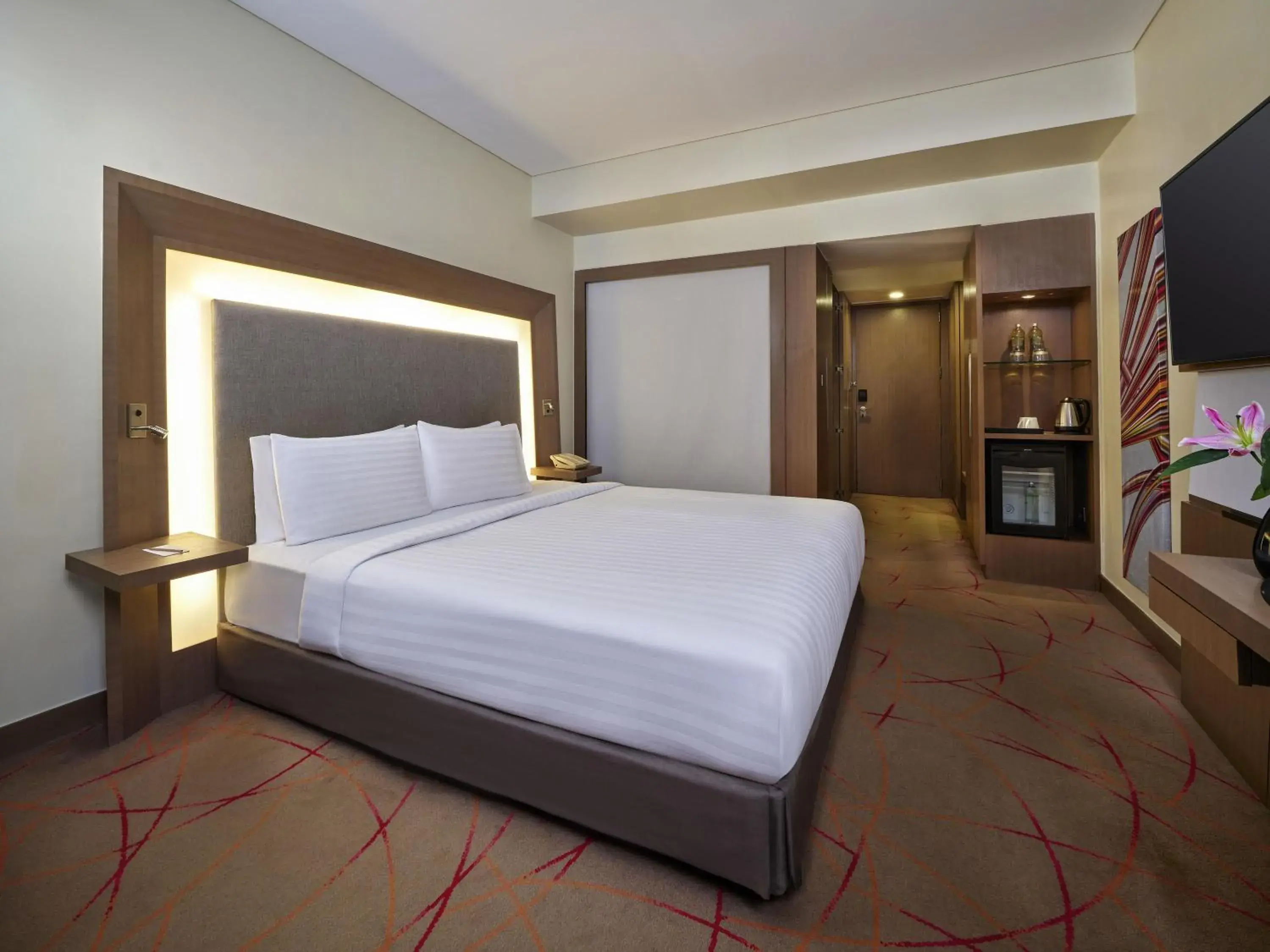 Superior King Room in Novotel Ahmedabad Superior King Room in Novotel Ahmedabad