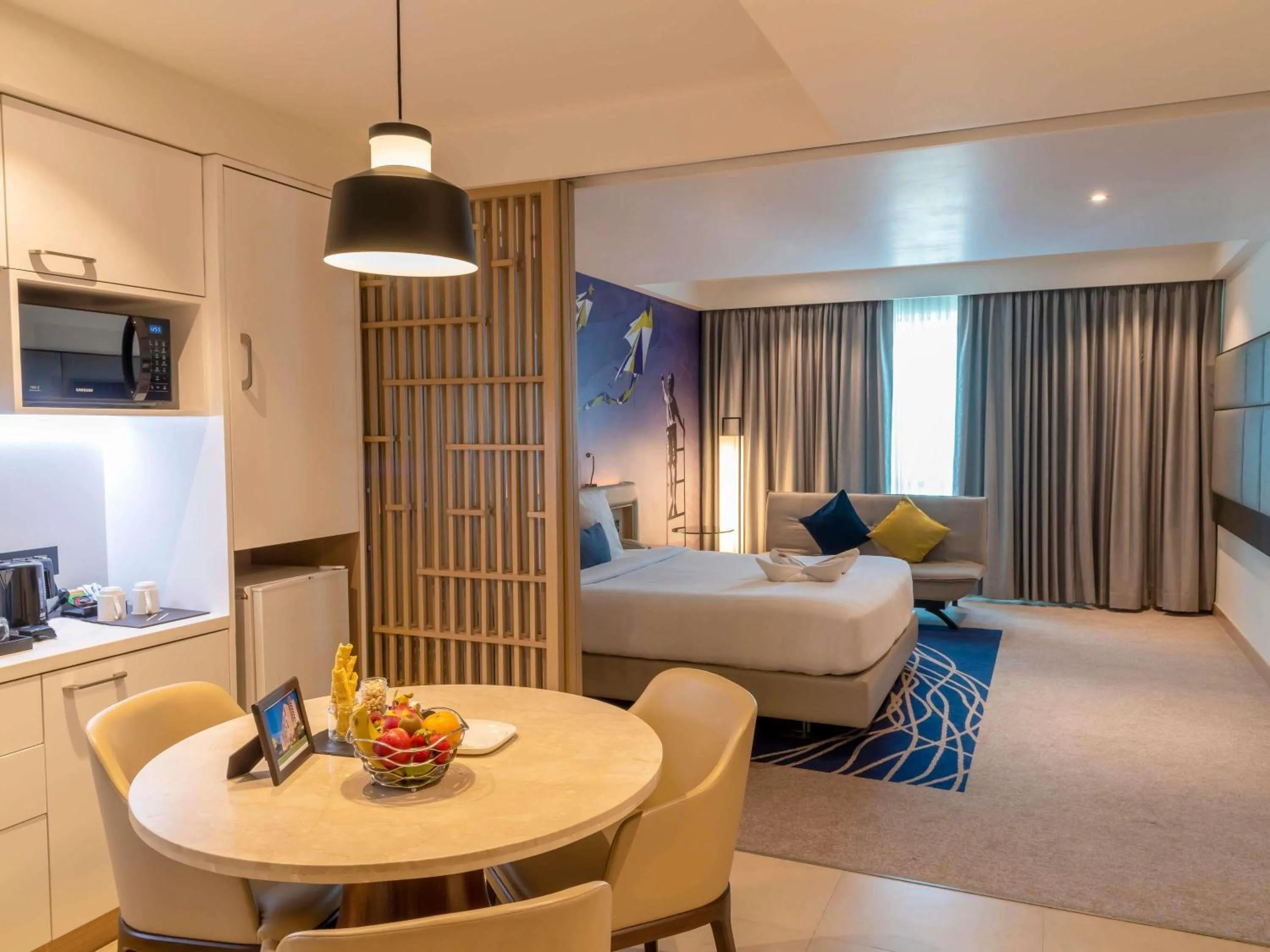 Bedroom, Bed in Novotel Ahmedabad