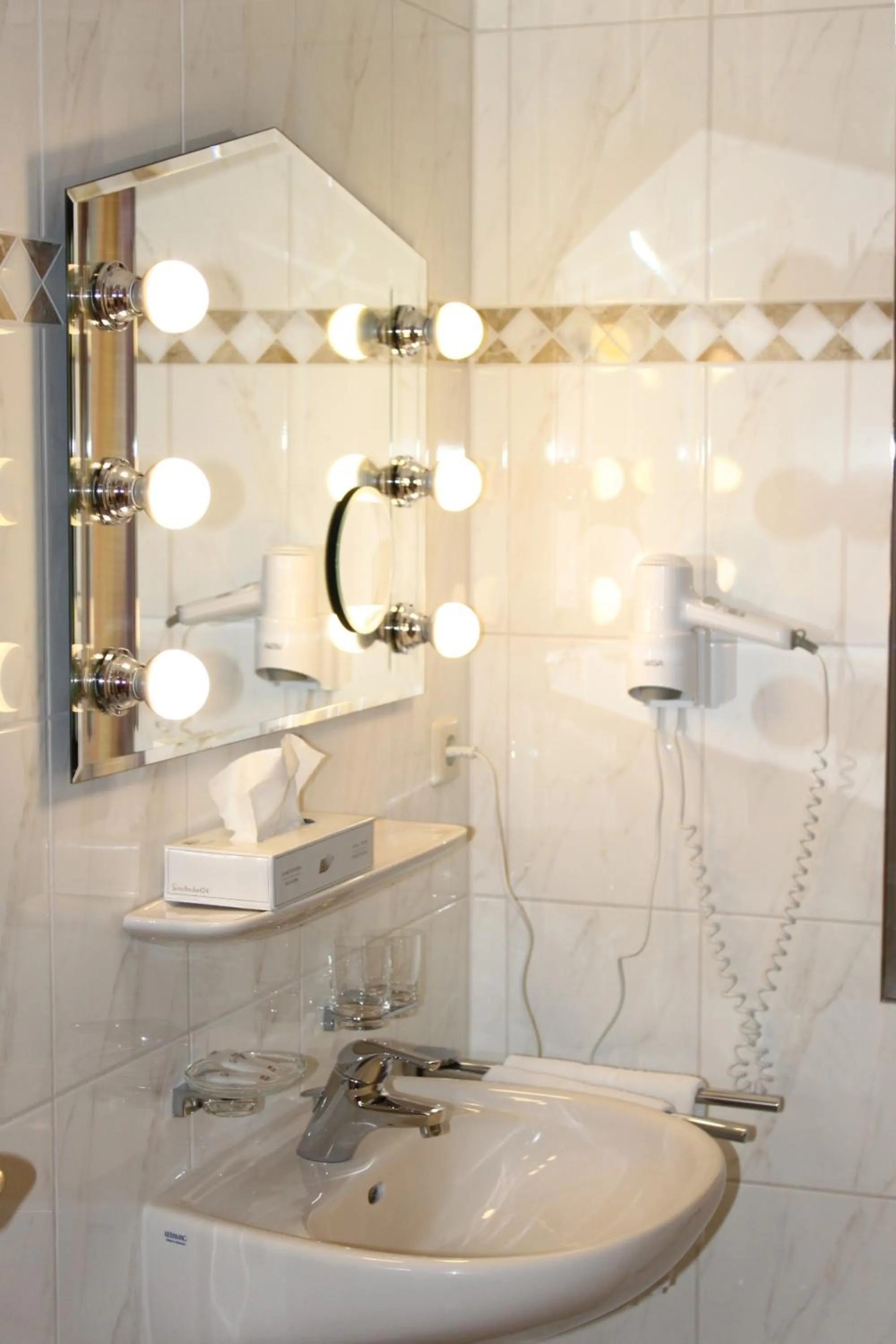 Bathroom in Hotel Garni Eden