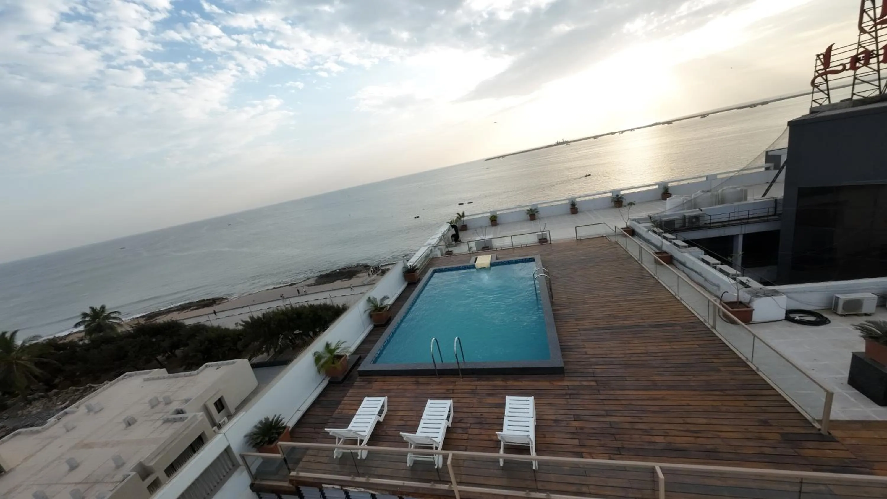 Swimming pool in Lords Inn Porbandar