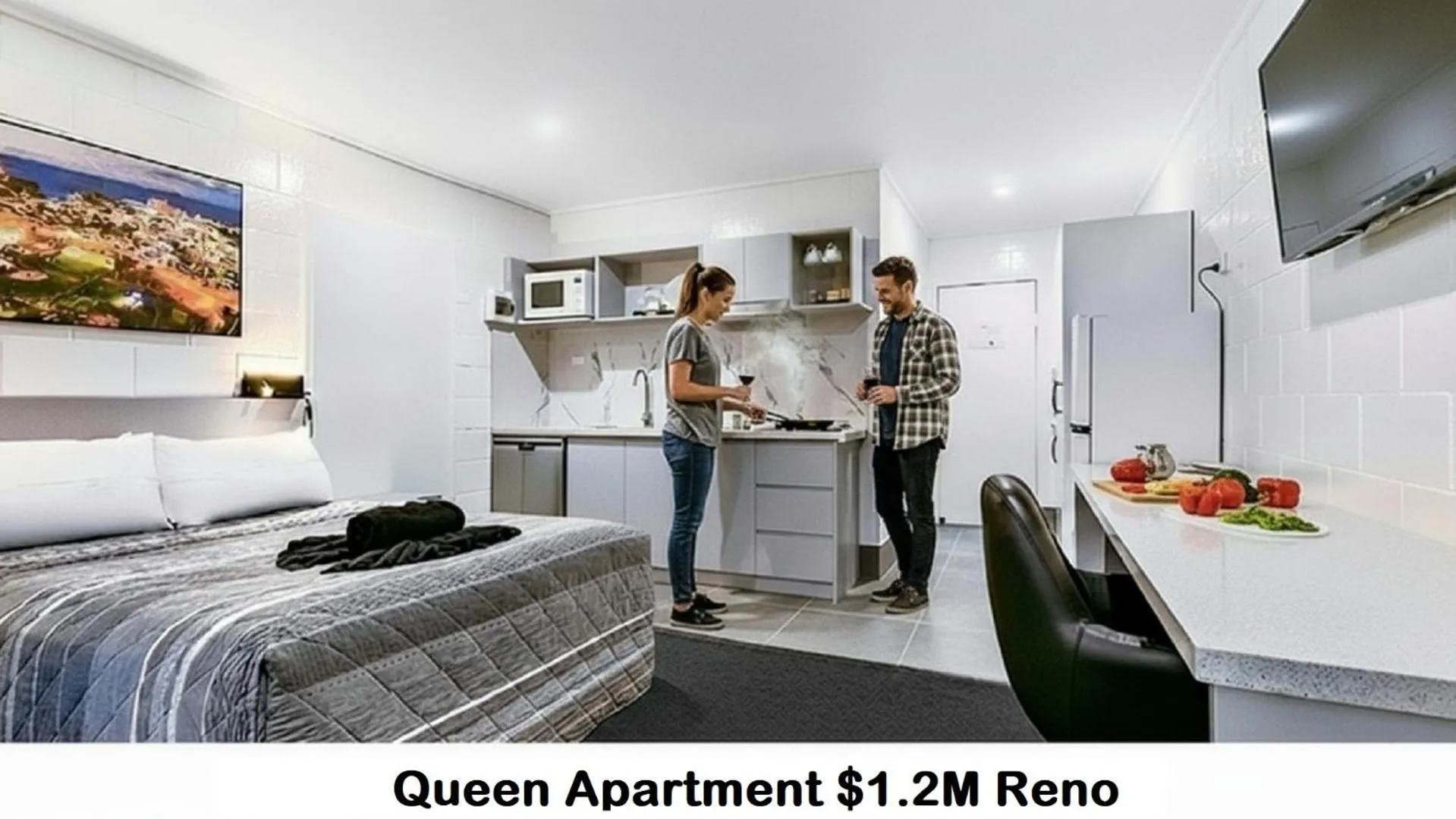 Dining area, Bed in Aaron Motel