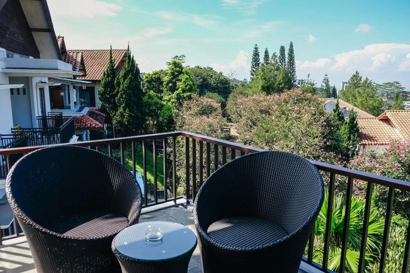 Balcony/Terrace in Oyama City View Villa 4 bedrooms with a private heated swimming pool