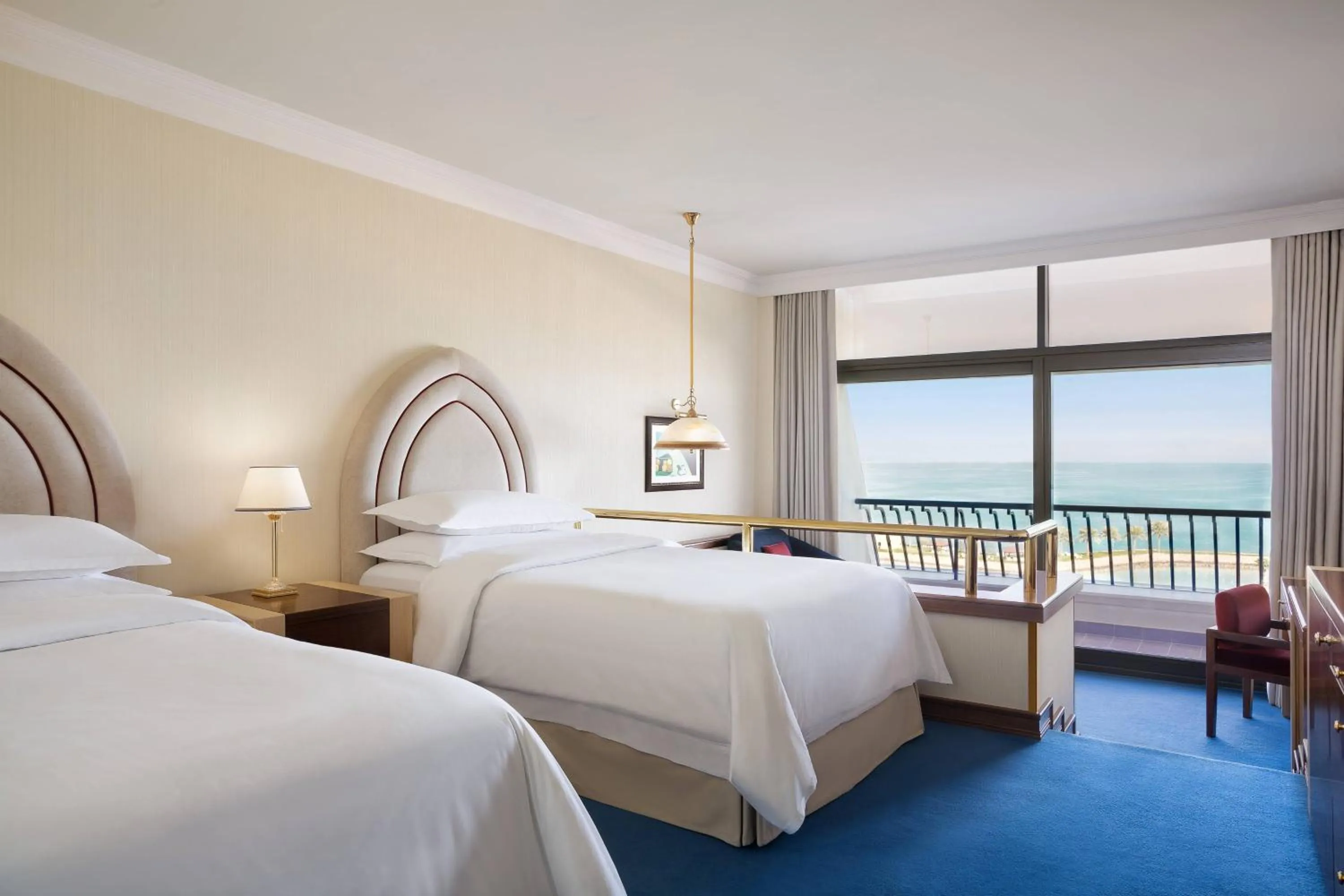 Photo of the whole room, Bed in Sheraton Grand Doha Resort & Convention Hotel