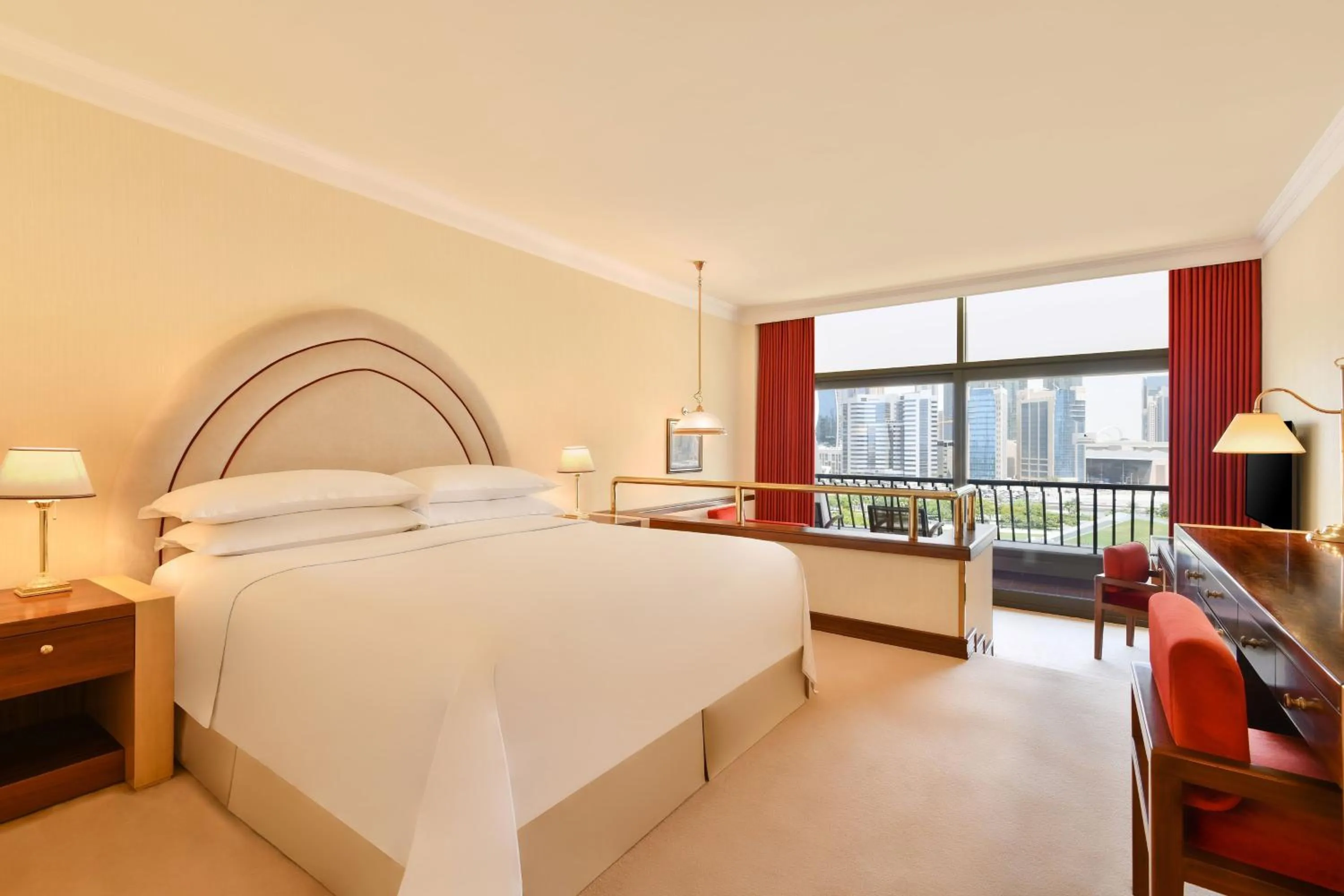 Photo of the whole room, Bed in Sheraton Grand Doha Resort & Convention Hotel