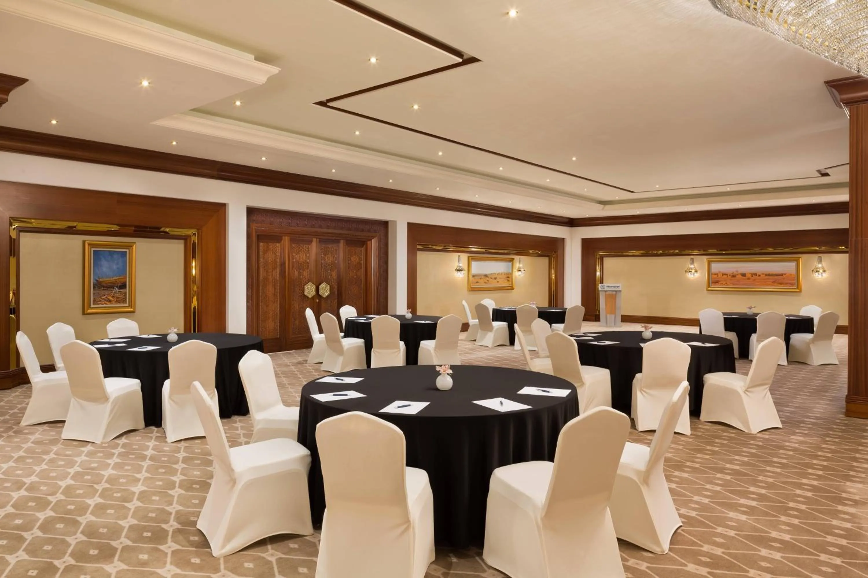 Meeting/conference room in Sheraton Grand Doha Resort & Convention Hotel