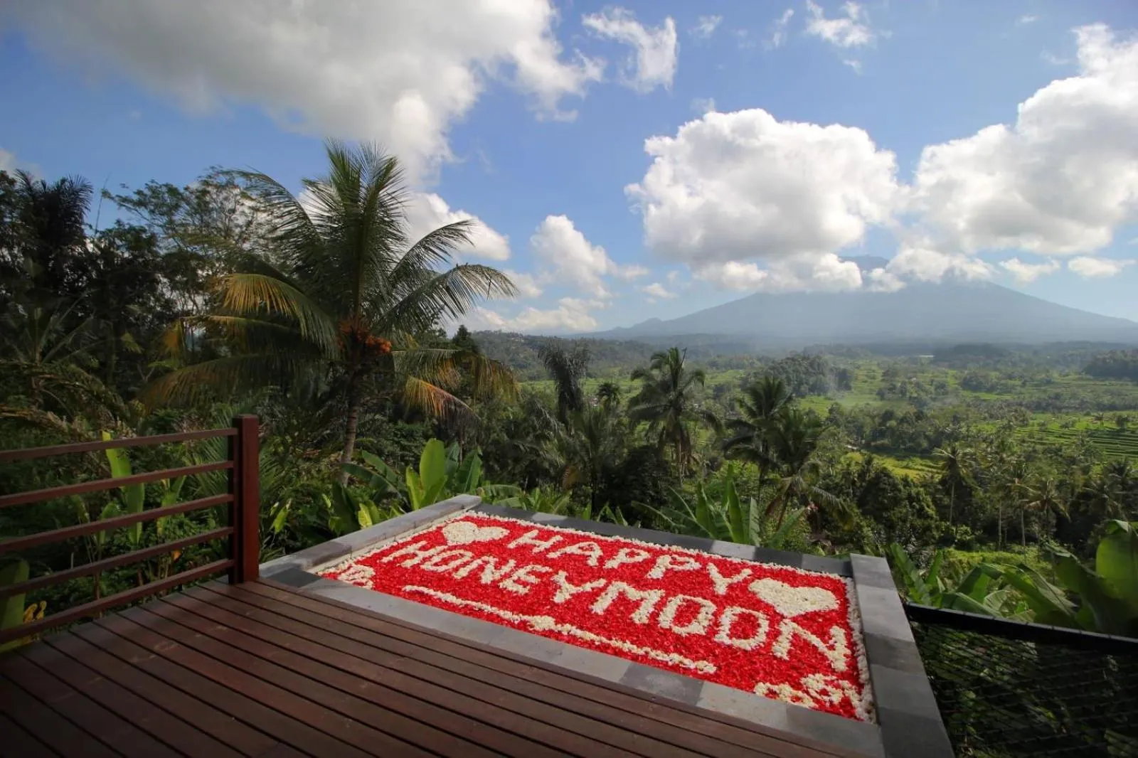 Mountain view in Patal Kikian Villa