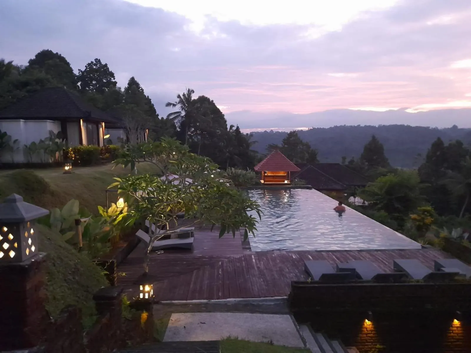 Swimming pool in Patal Kikian Villa