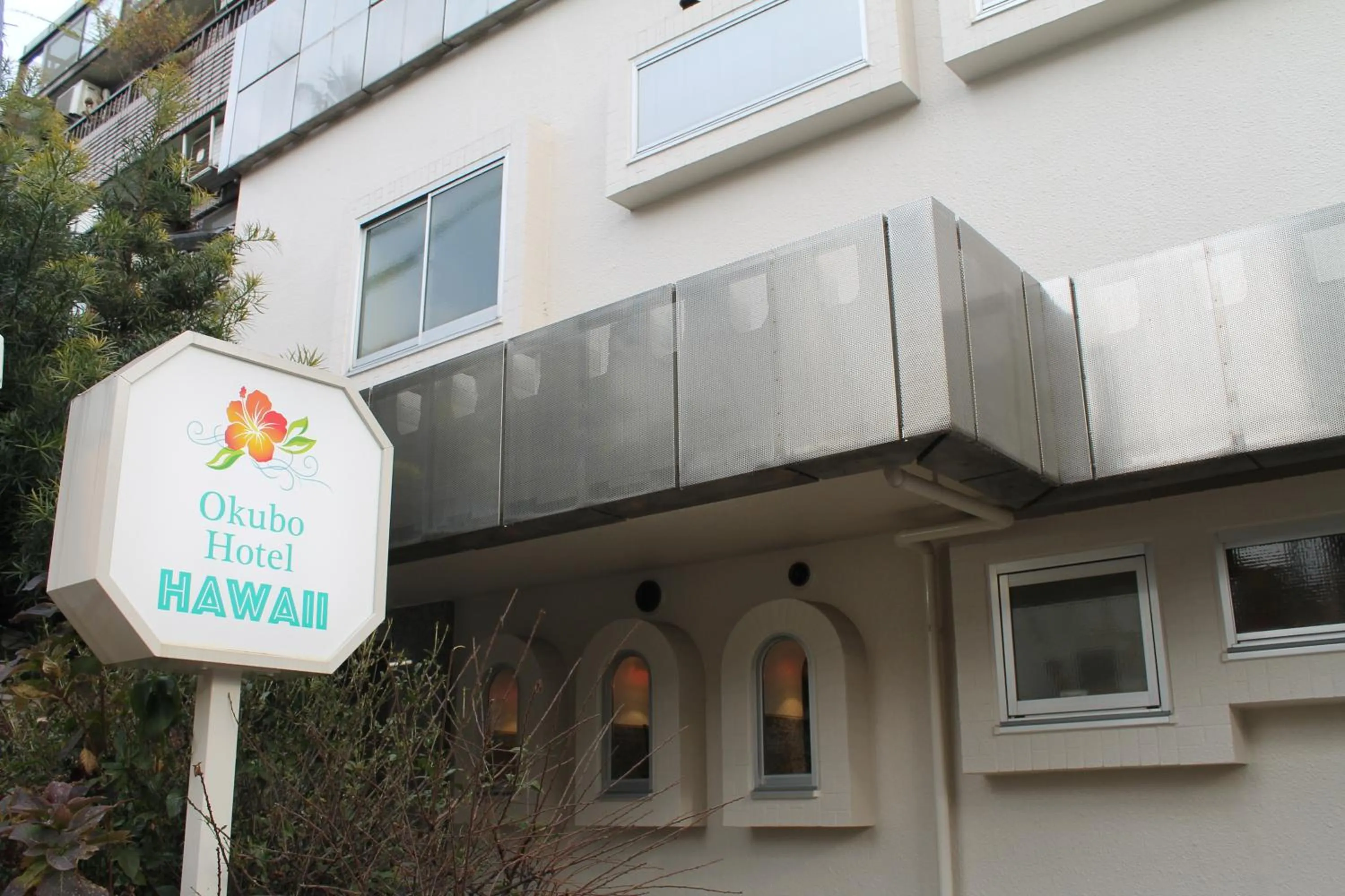 Property building in Okubo Hotel Hawaii
