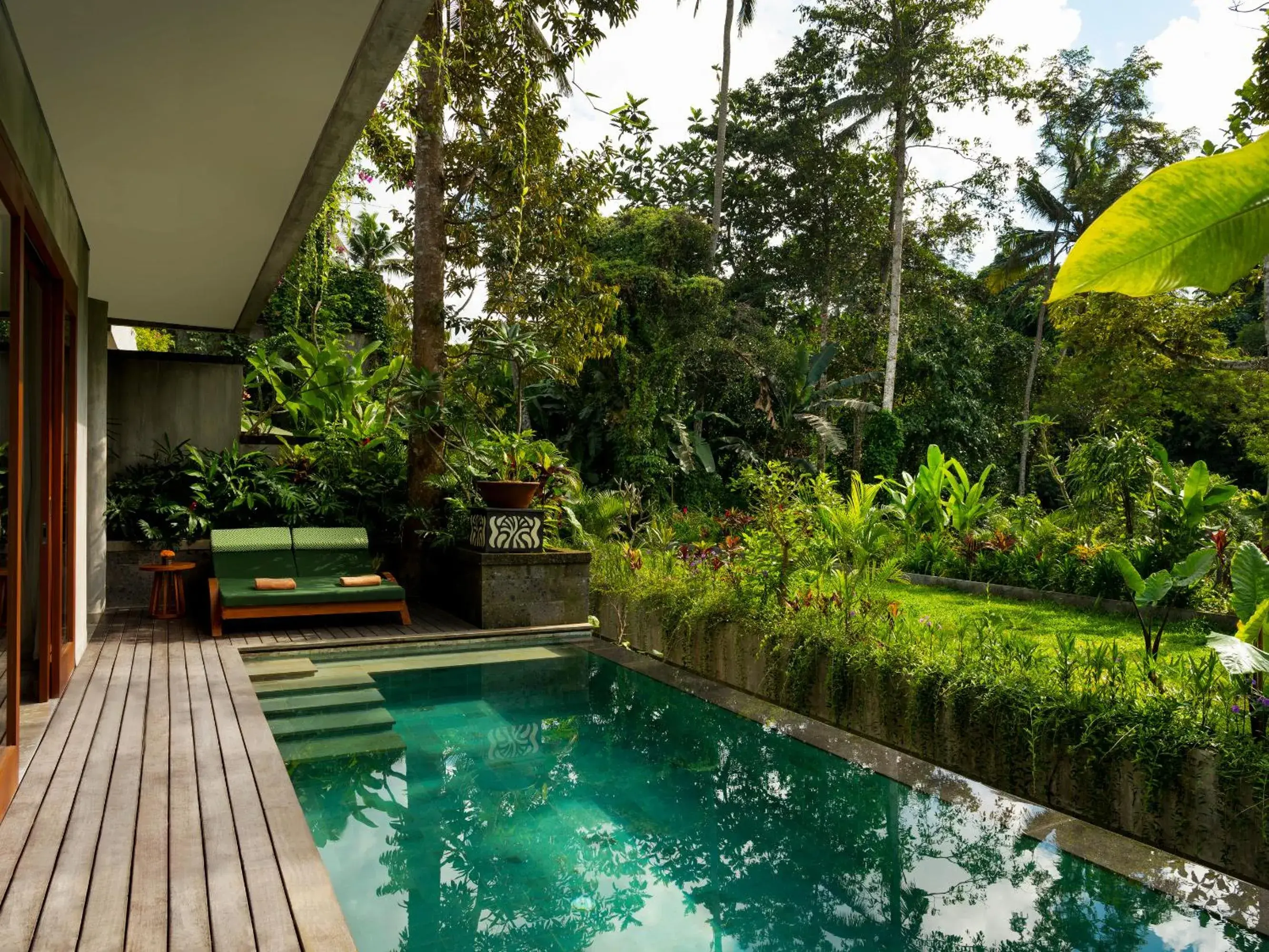 Swimming pool in Adiwana Suweta Swimming pool in Adiwana Suweta