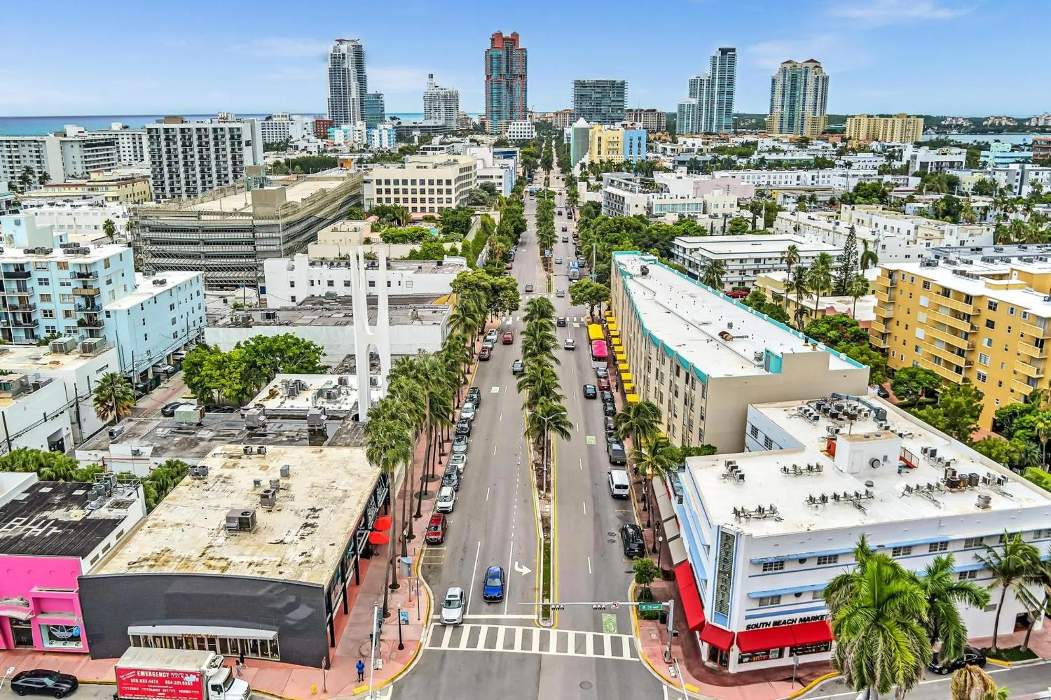 Bird's eye view in 1 bedroom in the BEST location in South Beach !