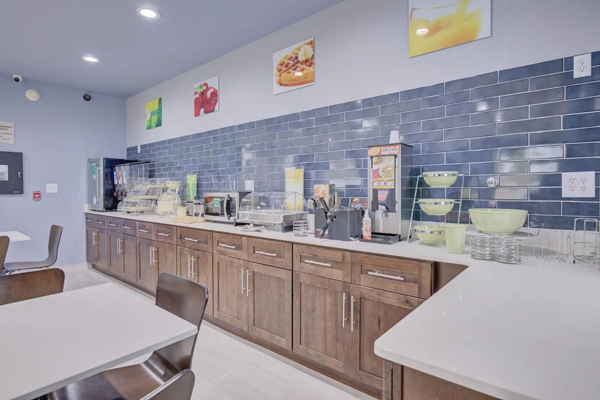 Breakfast in Quality Inn & Suites