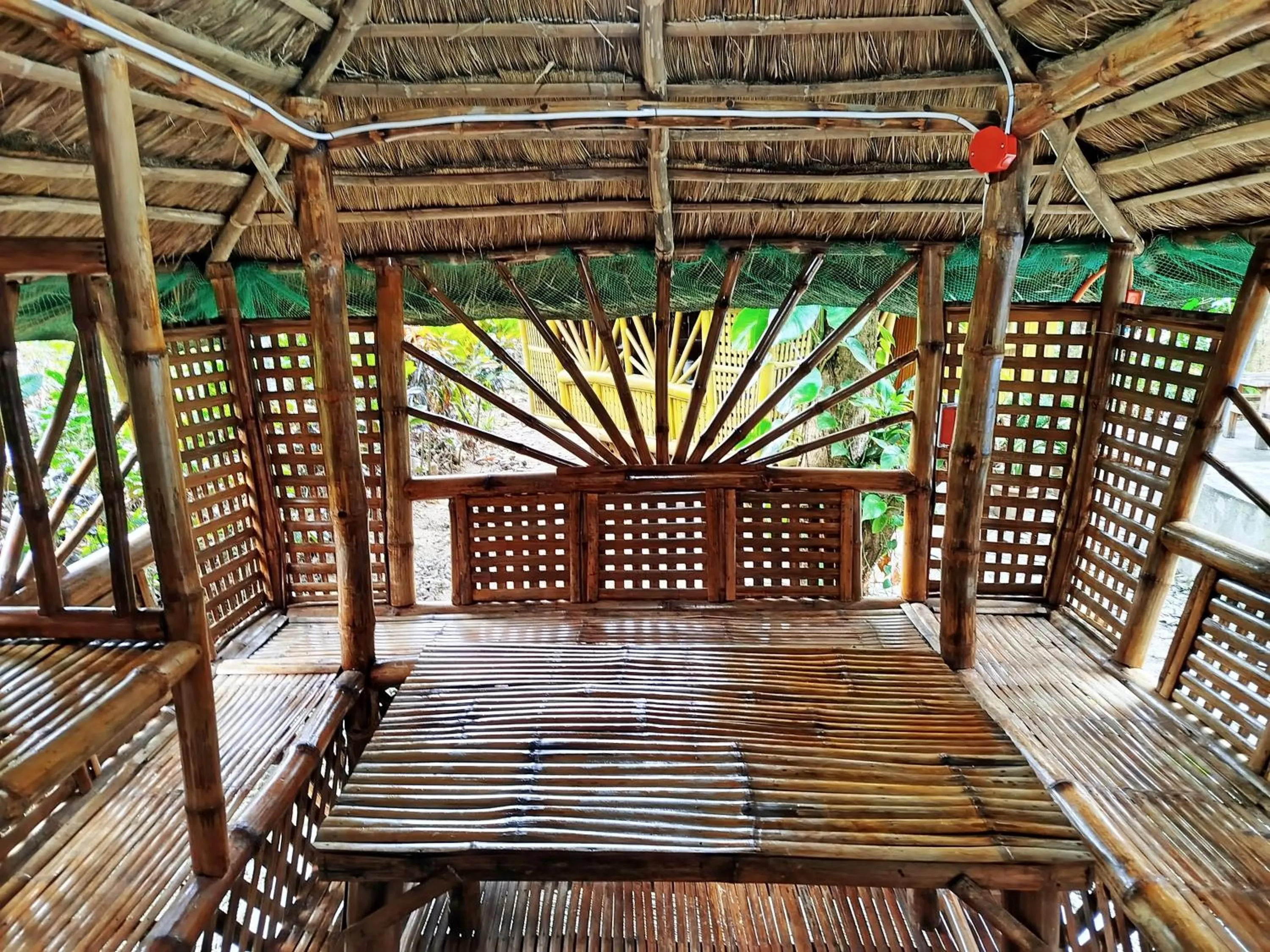 Dining area in Rea's Bamboo Resort