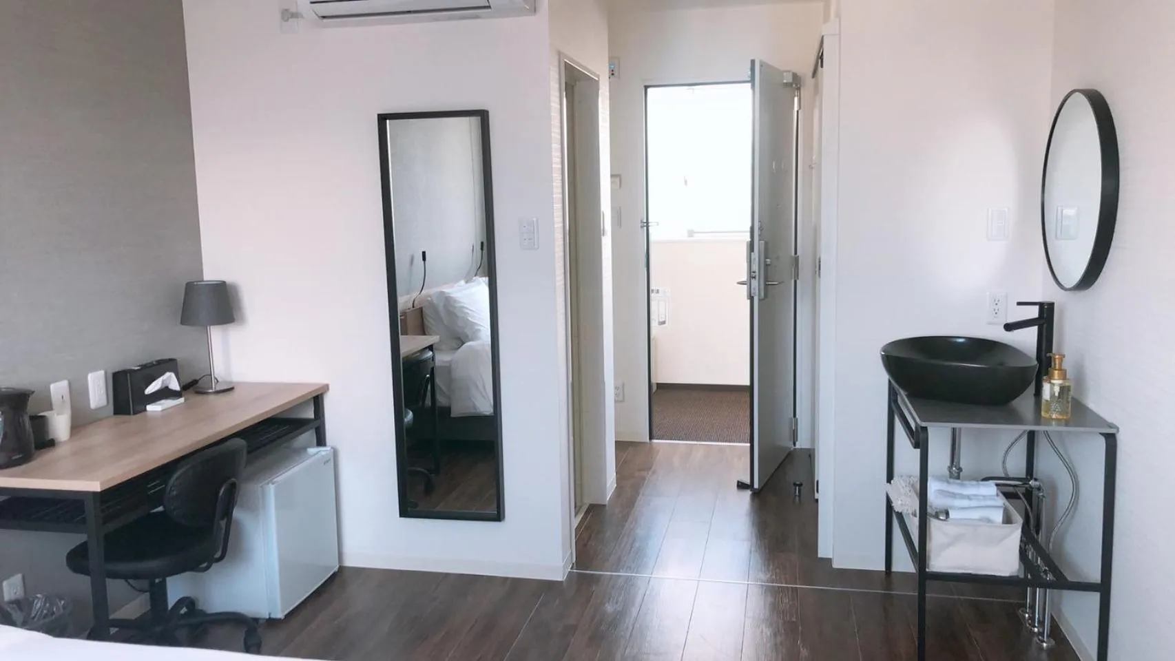 Bedroom in Megu Fuji 2021