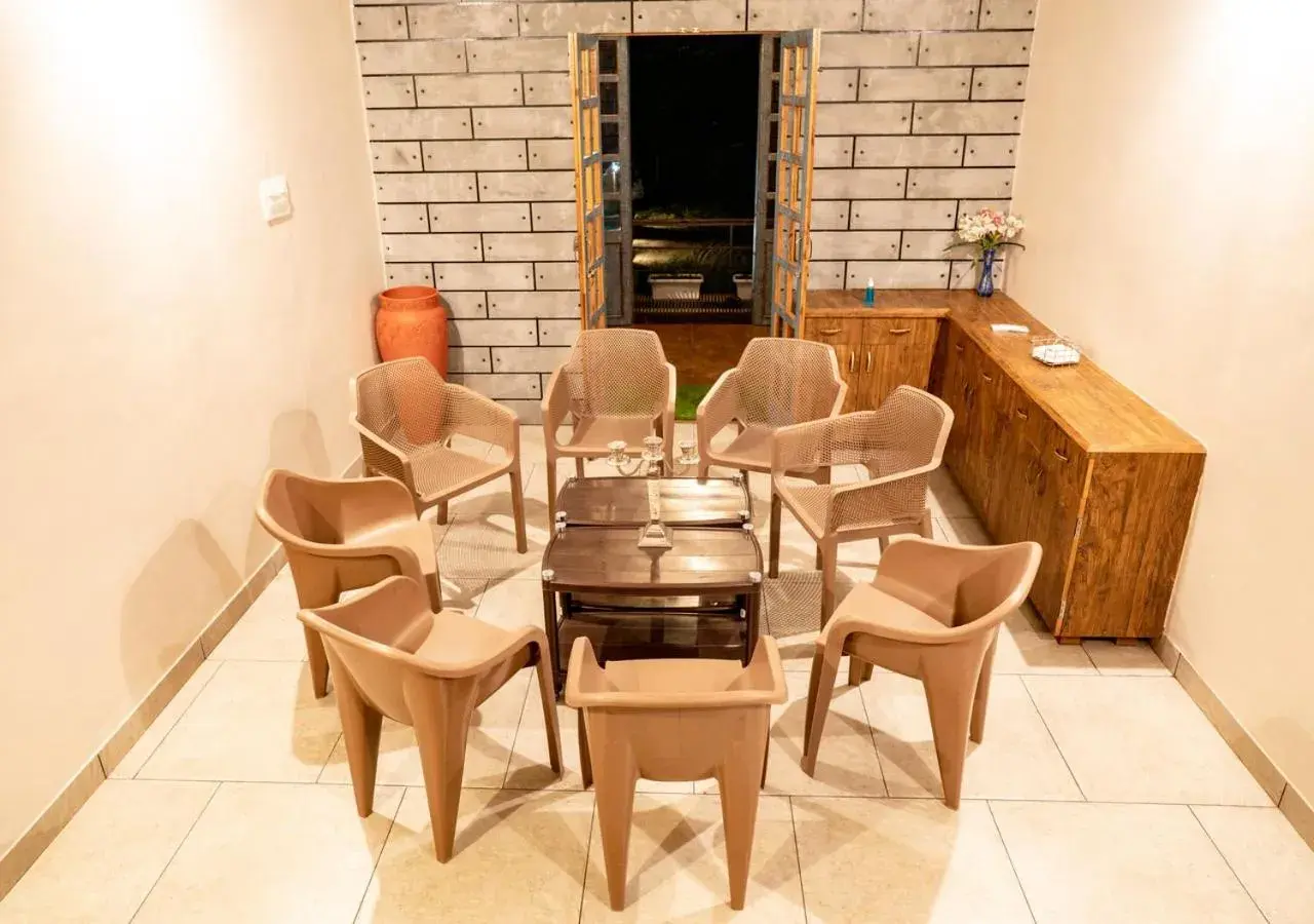 Restaurant/places to eat in The Satpura Panchtatva Villa Restaurant/places to eat in The Satpura Panchtatva Villa