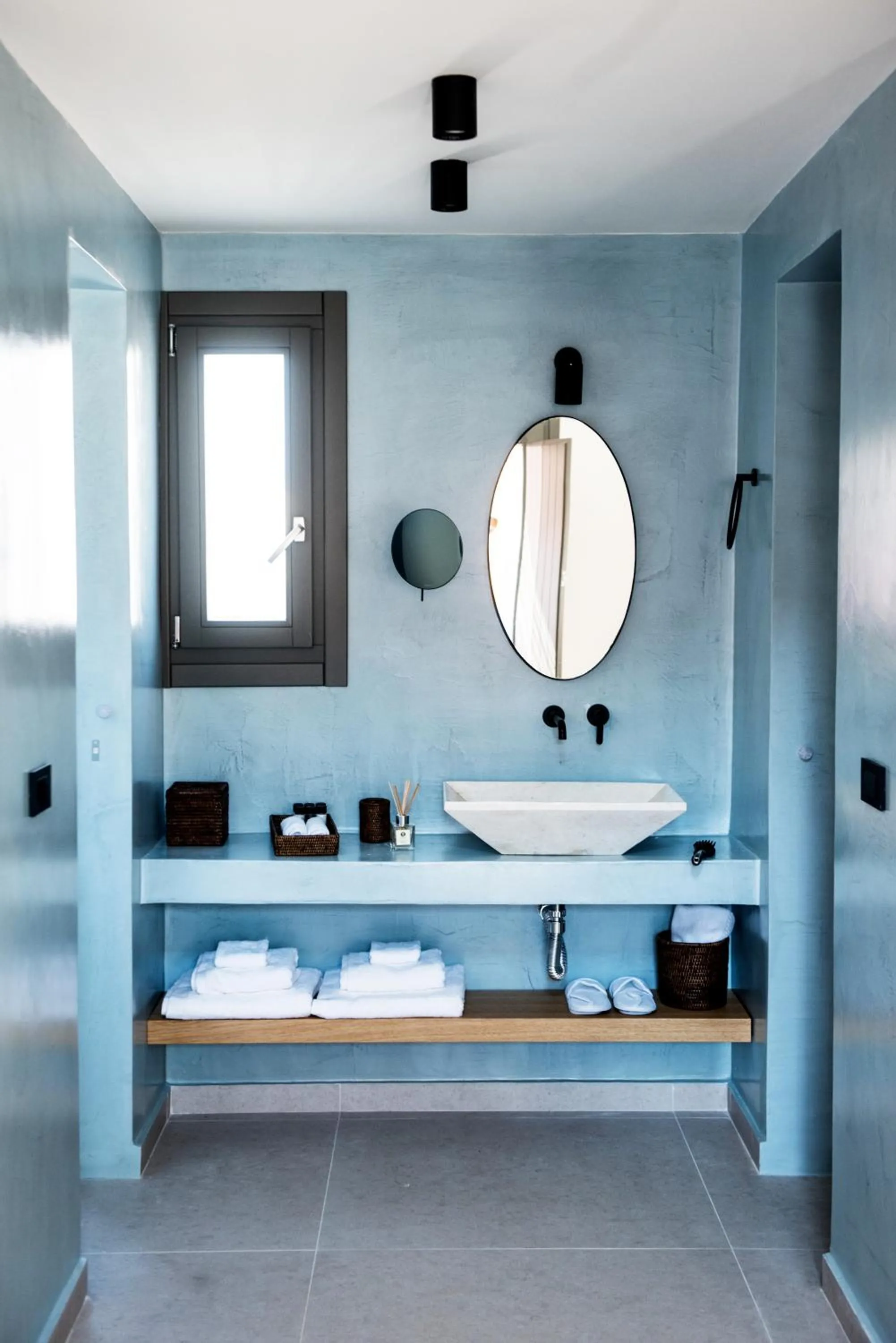 Bathroom in Terra Nera Suites