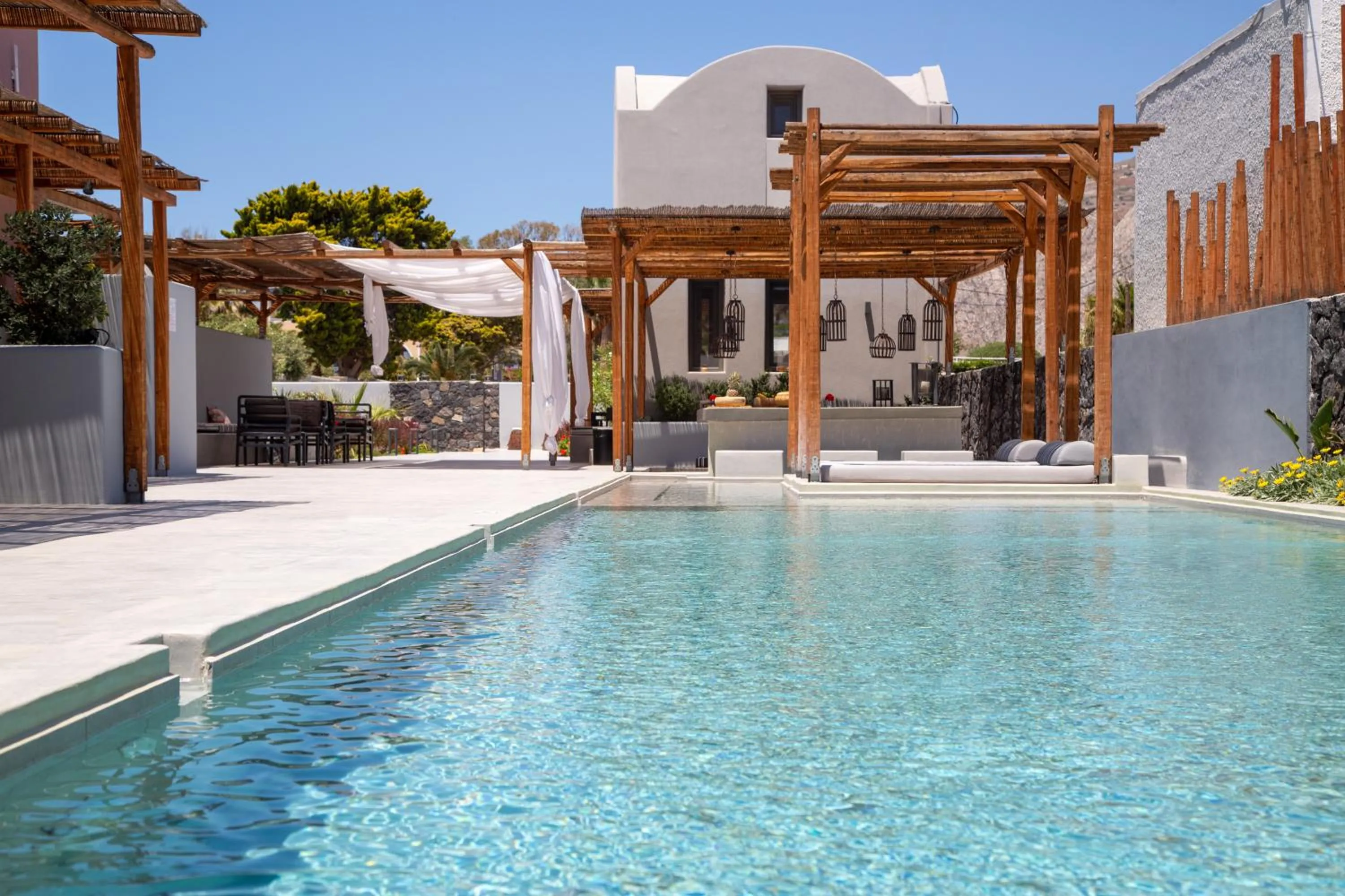 Swimming pool in Terra Nera Suites