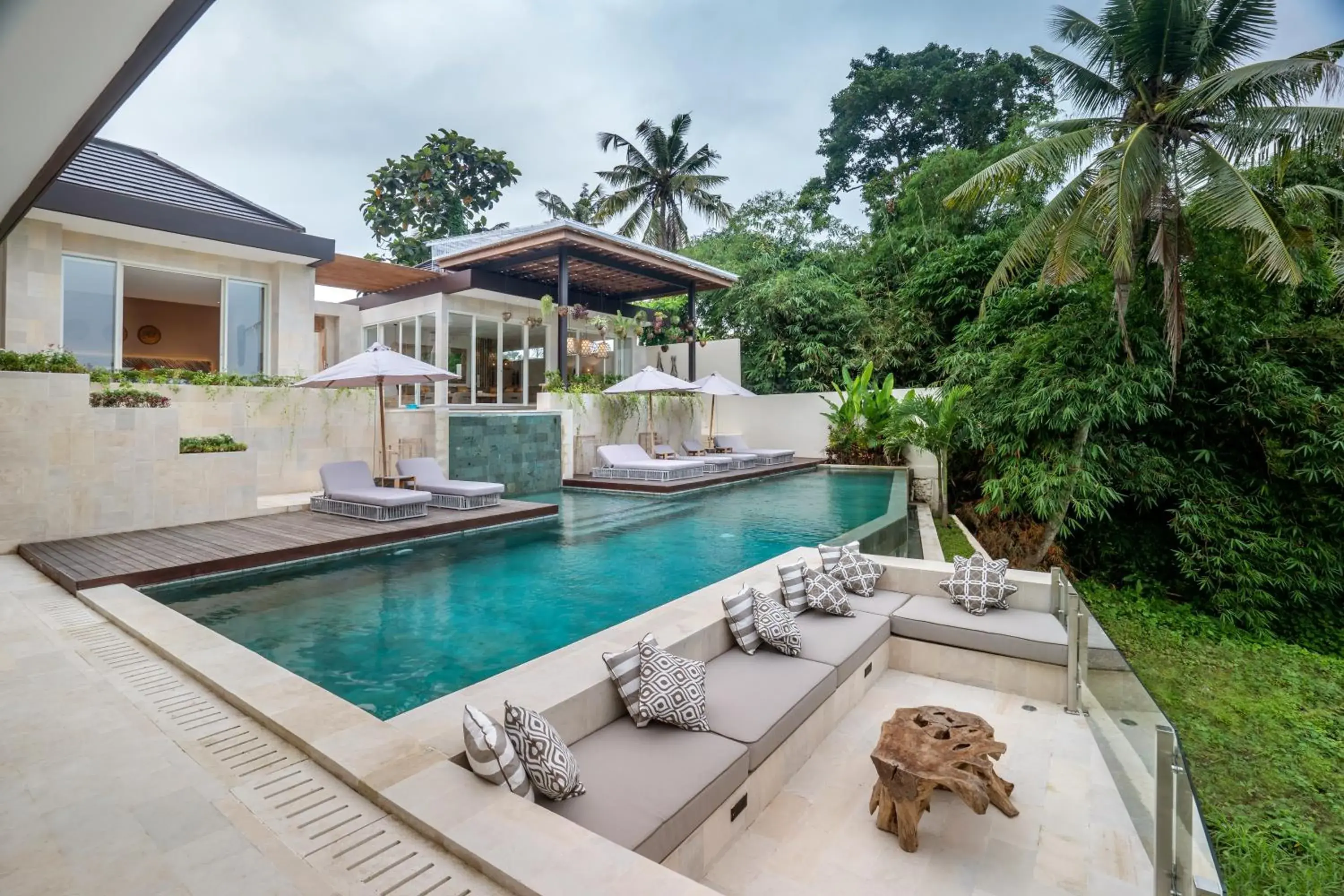 Villa White Lotus by BaliSuperHost Villa White Lotus by BaliSuperHost