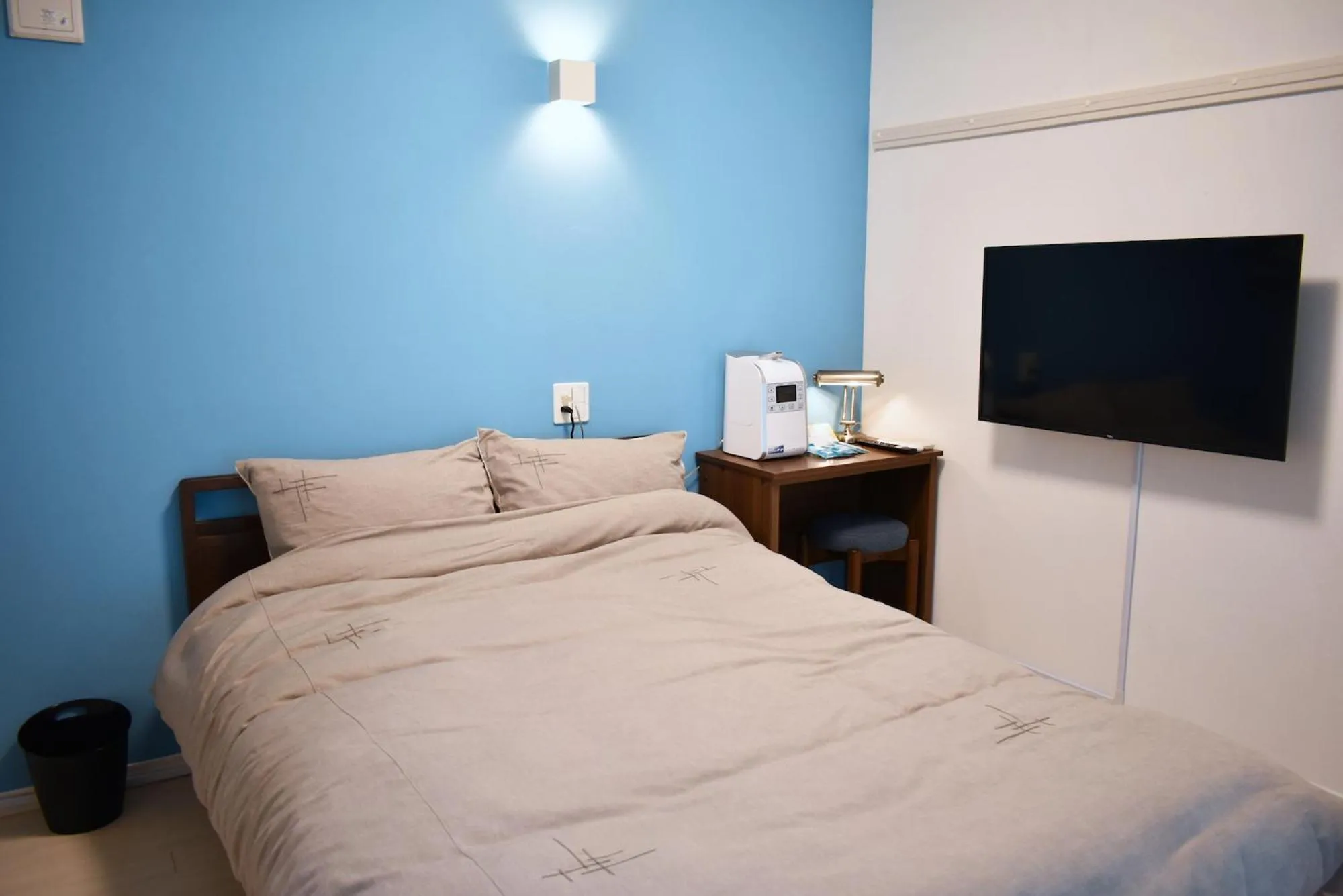 Bed in GEORGE HOUSE in Tsuji