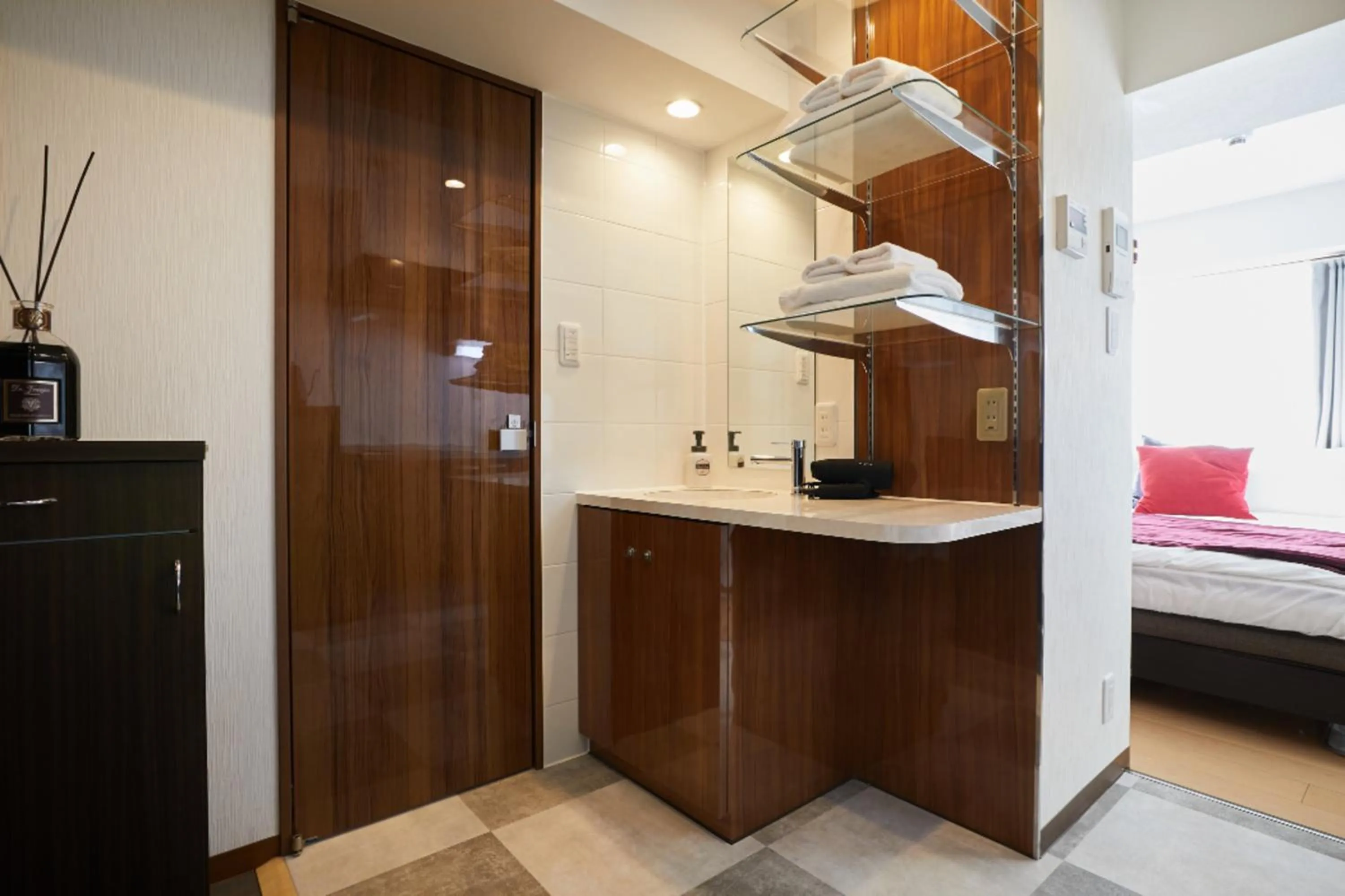 Photo of the whole room, Bed in HOTEL AIS HATAGAYA