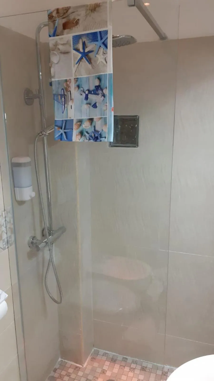 Bathroom in Il faro 17