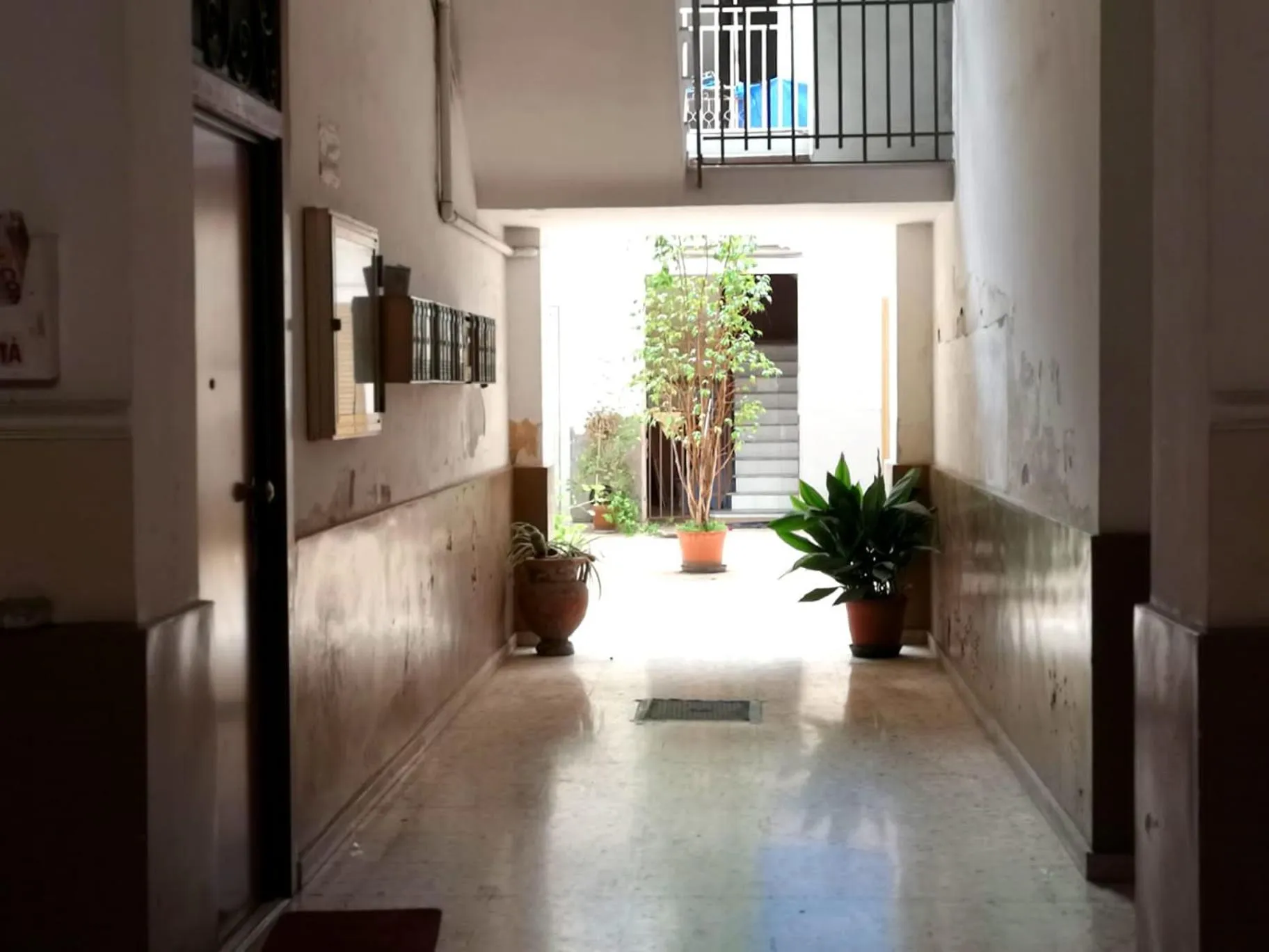 Facade/entrance in Il faro 17