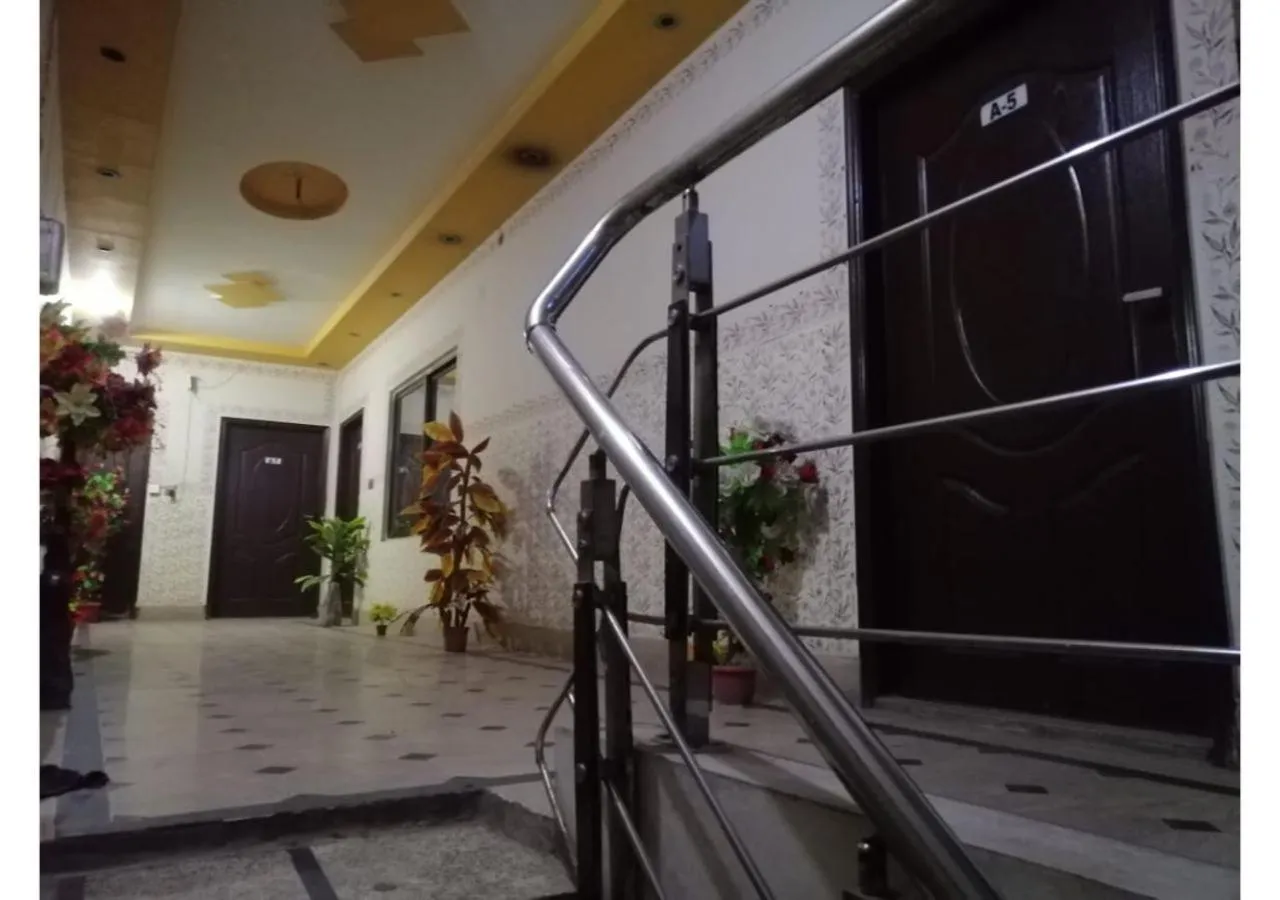 Floor plan in Faizan Hotel