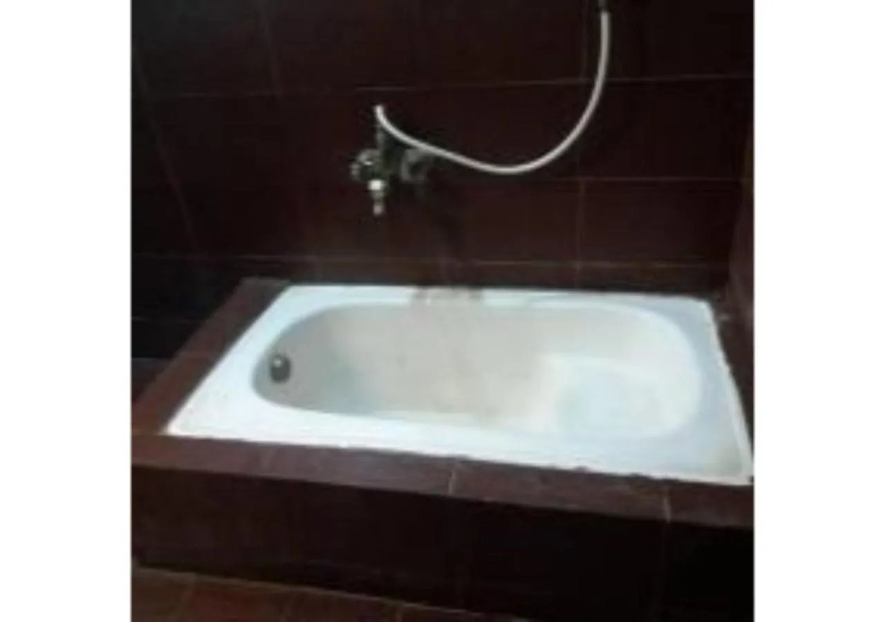 Bath in Faizan Hotel