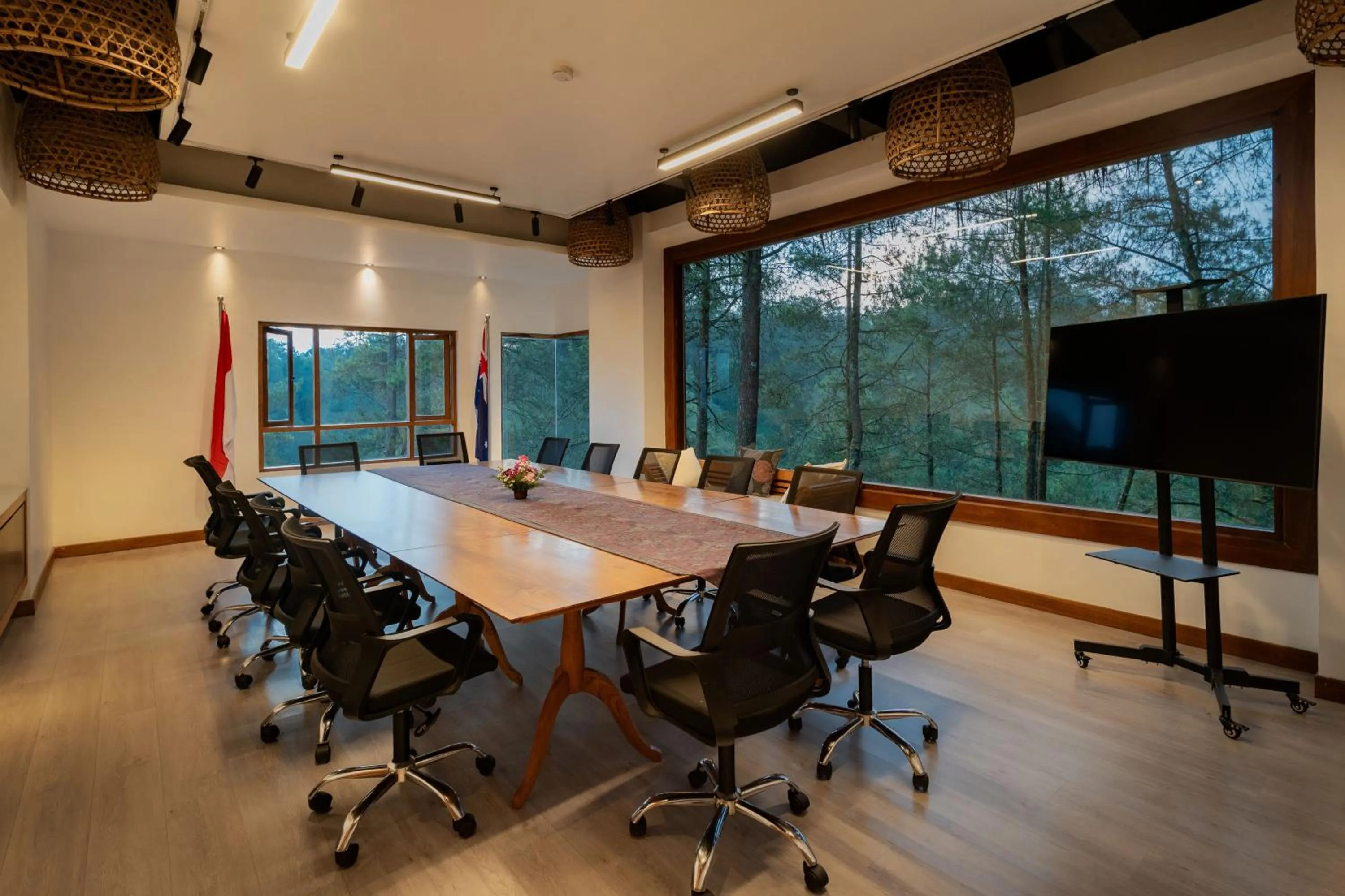 Meeting/conference room in Tira Vilagna Suites & Spa