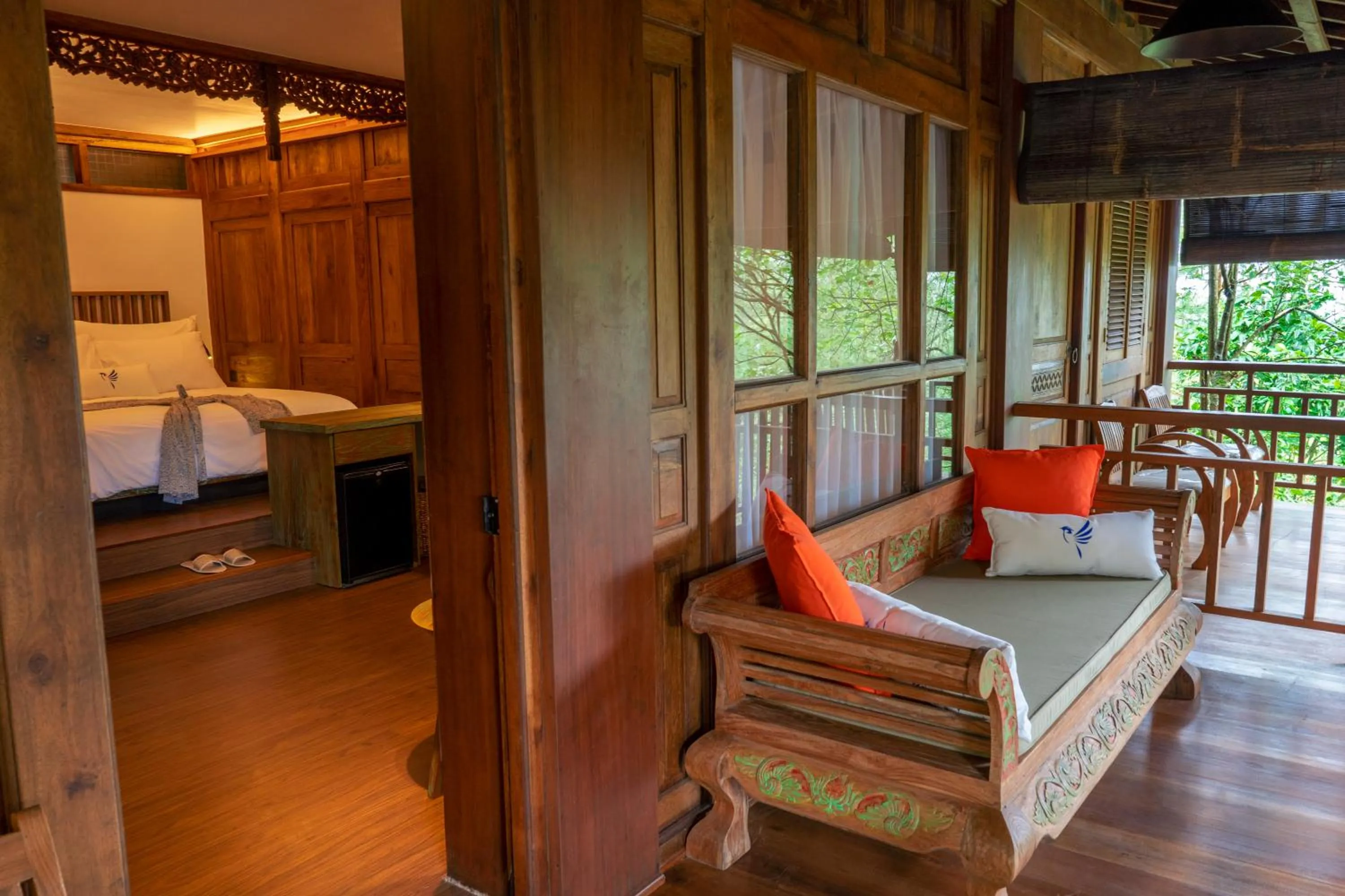 Standard Queen Room in Tira Vilagna Suites & Spa