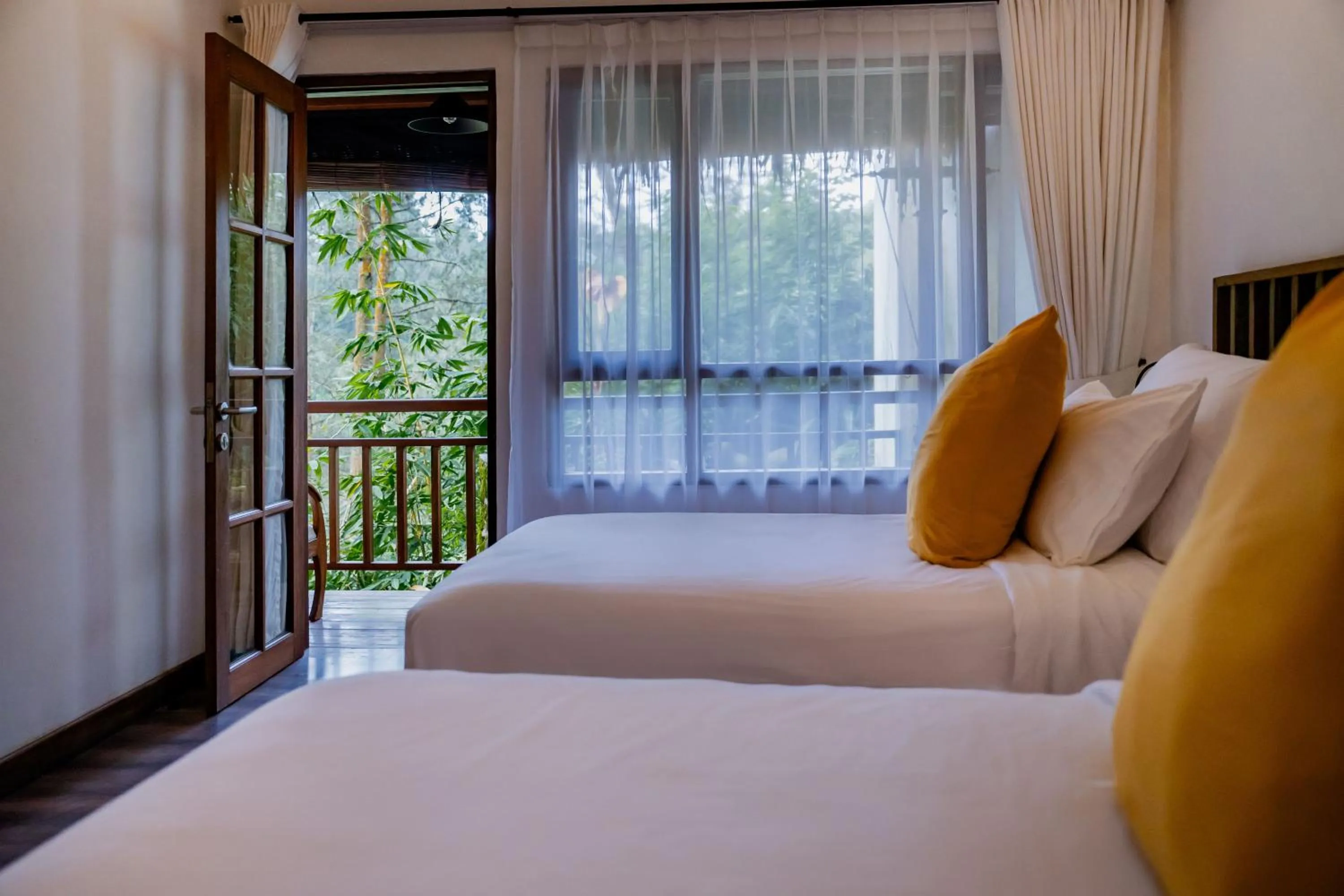 Bedroom, Bed in Tira Vilagna Suites & Spa