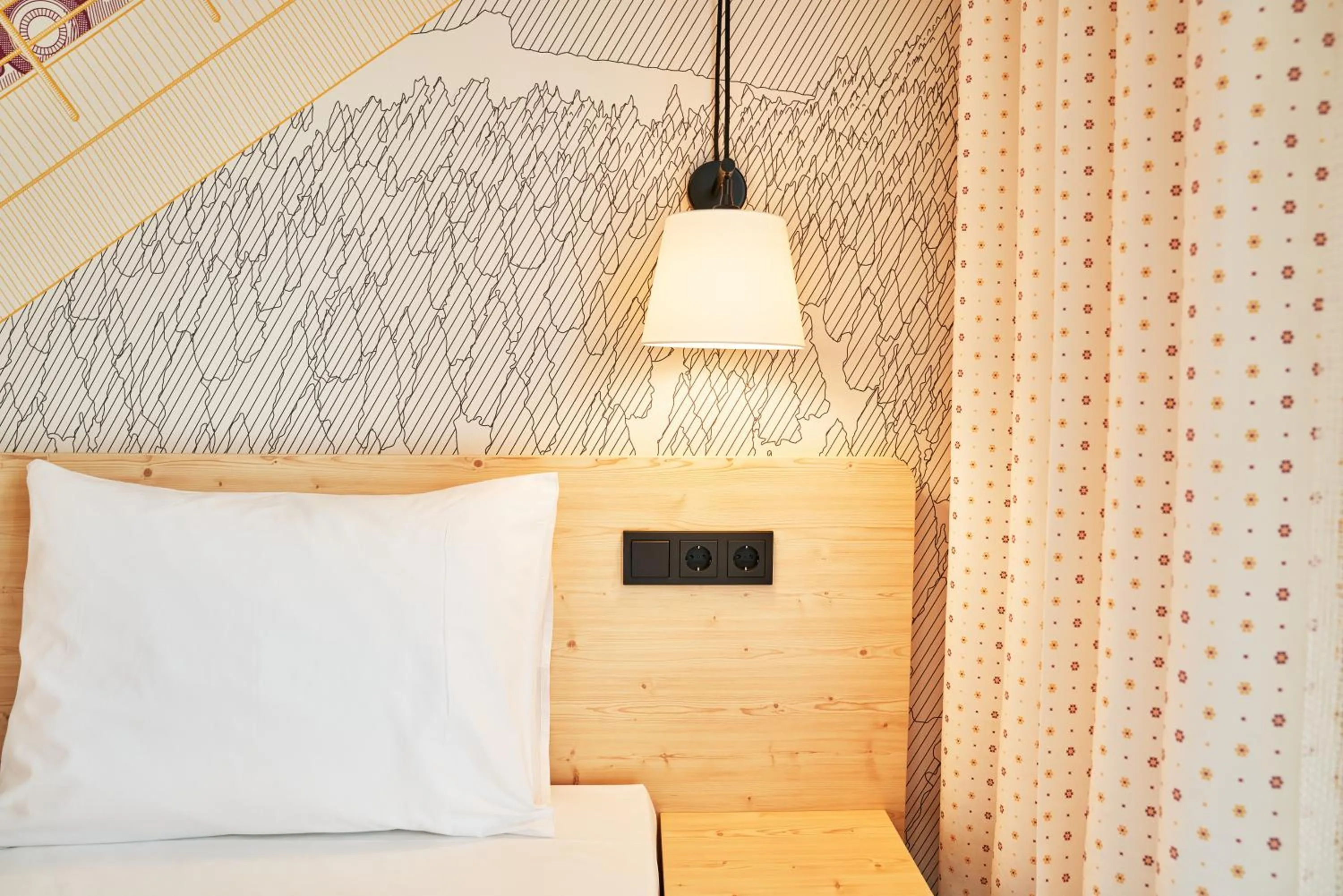 Bed in McDreams Hotel Ingolstadt