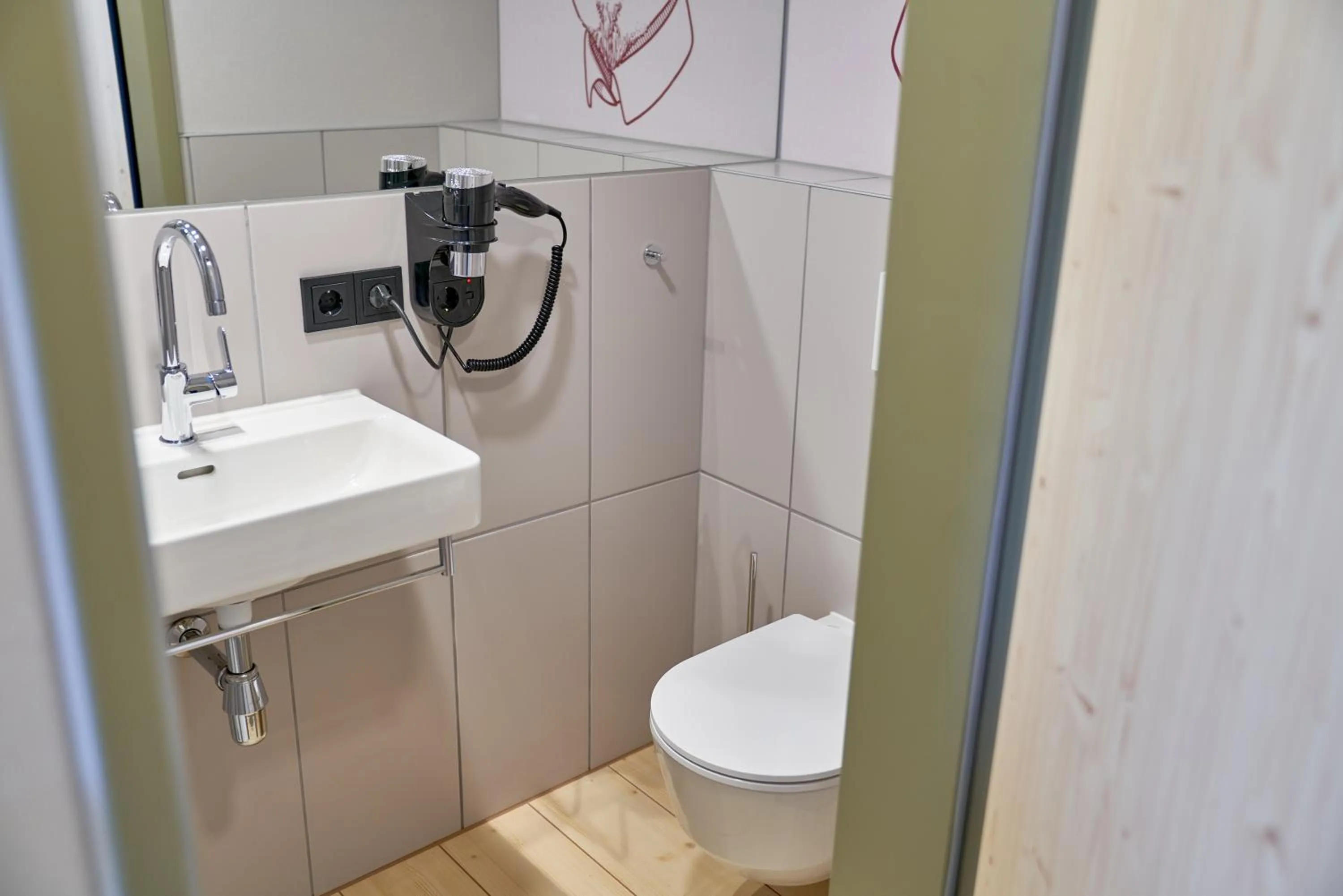 Toilet in McDreams Hotel Ingolstadt