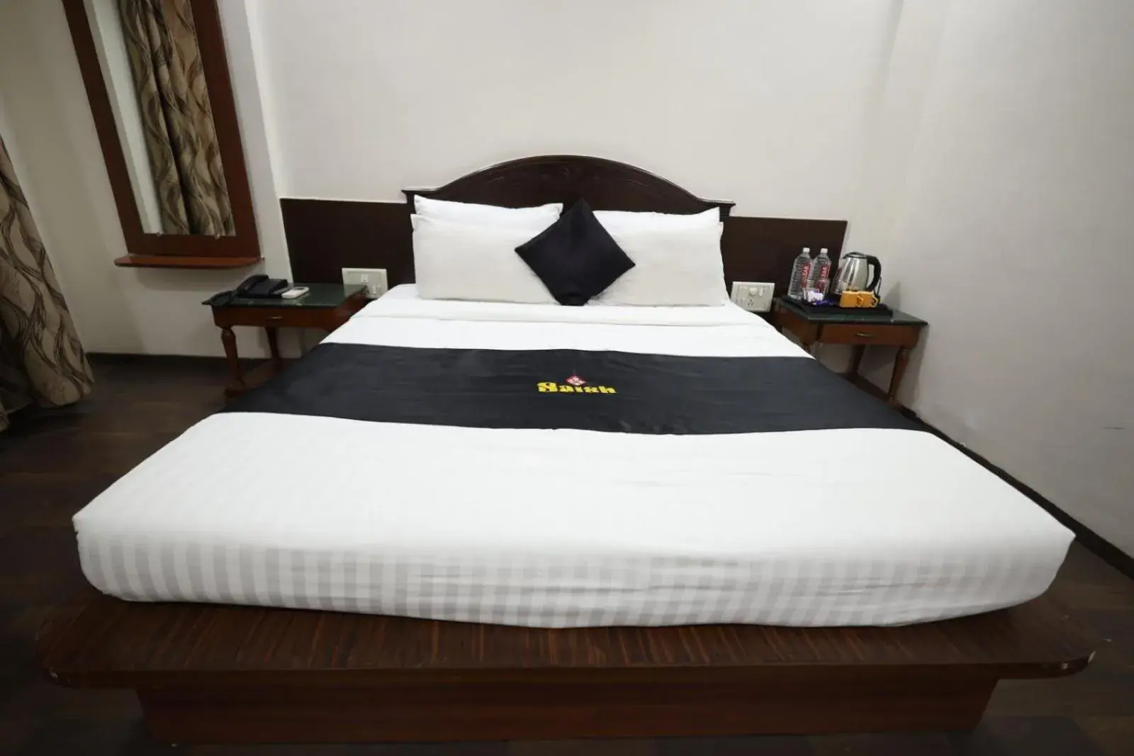 Photo of the whole room, Bed in Saish Hotel Shirdi Photo of the whole room, Bed in Saish Hotel Shirdi