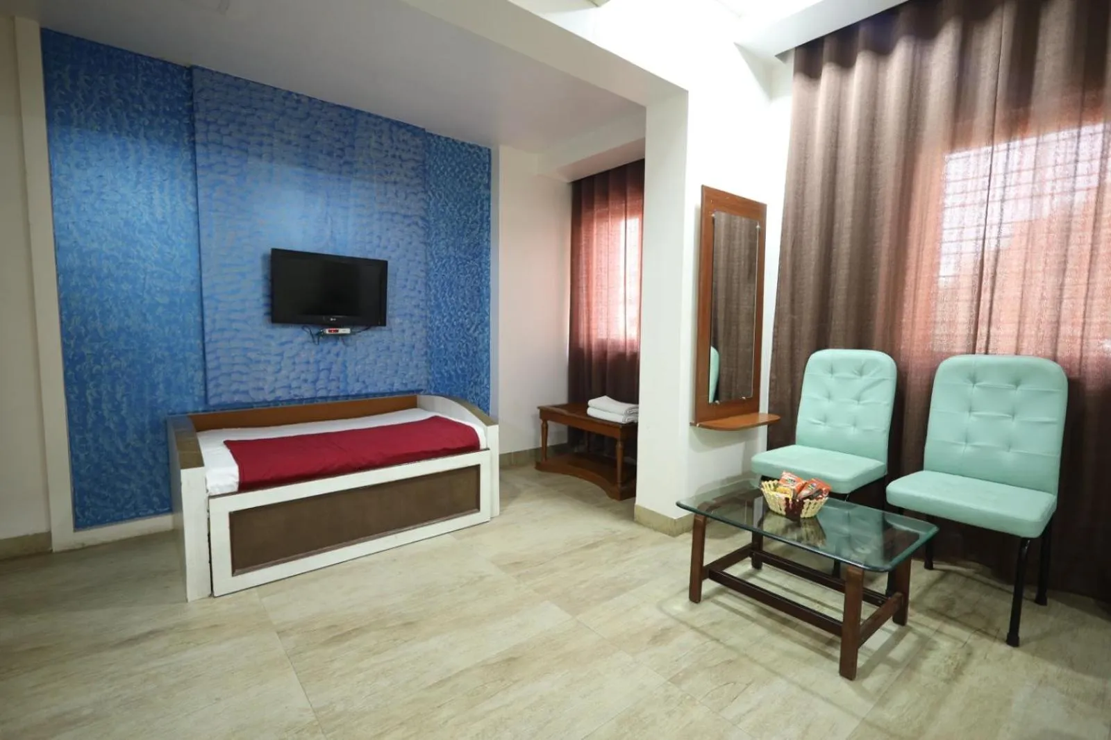 Evening entertainment in Saish Hotel Shirdi