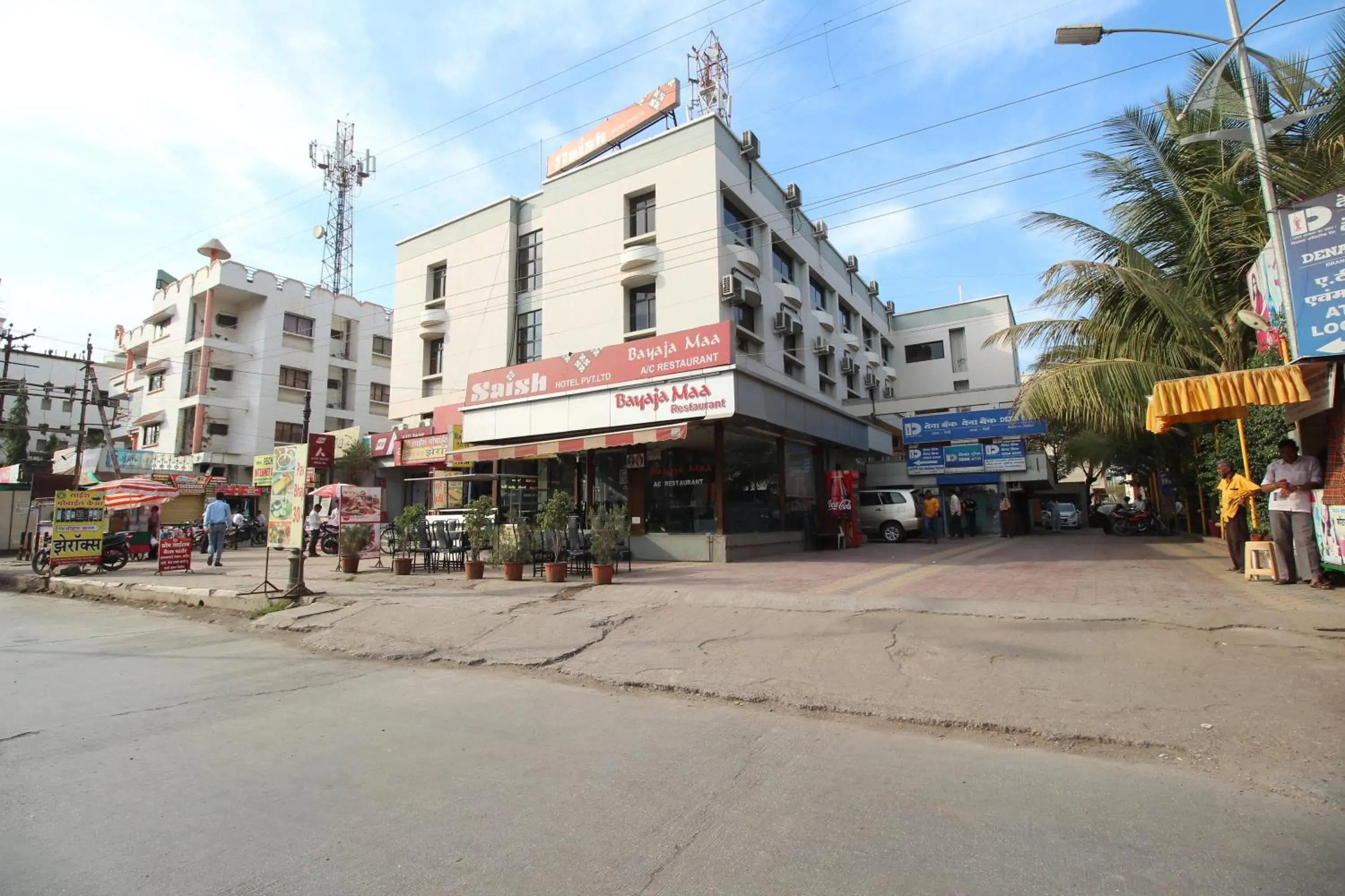 Property building in Saish Hotel Shirdi Property building in Saish Hotel Shirdi