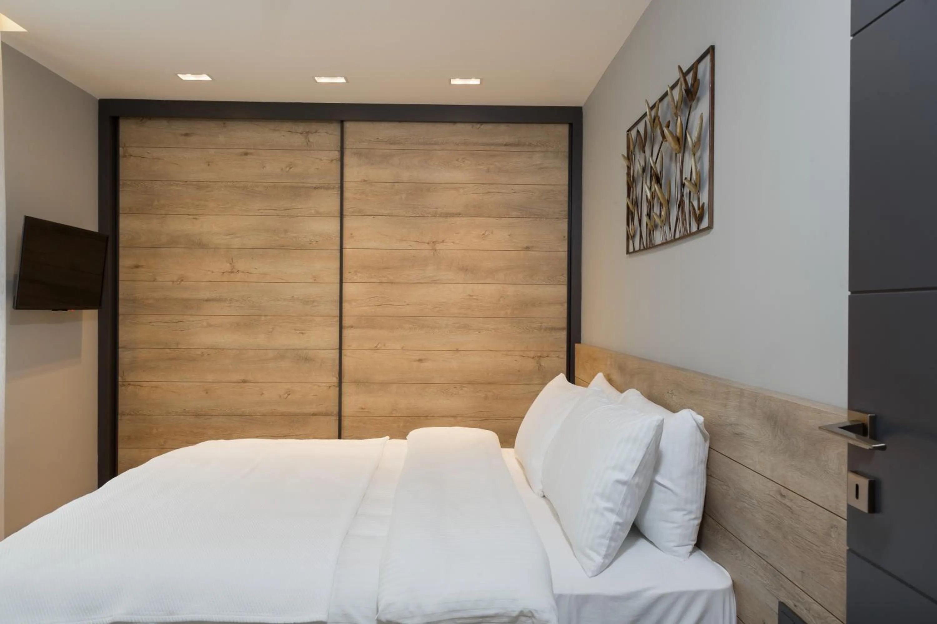 Bedroom, Bed in Z-Suites