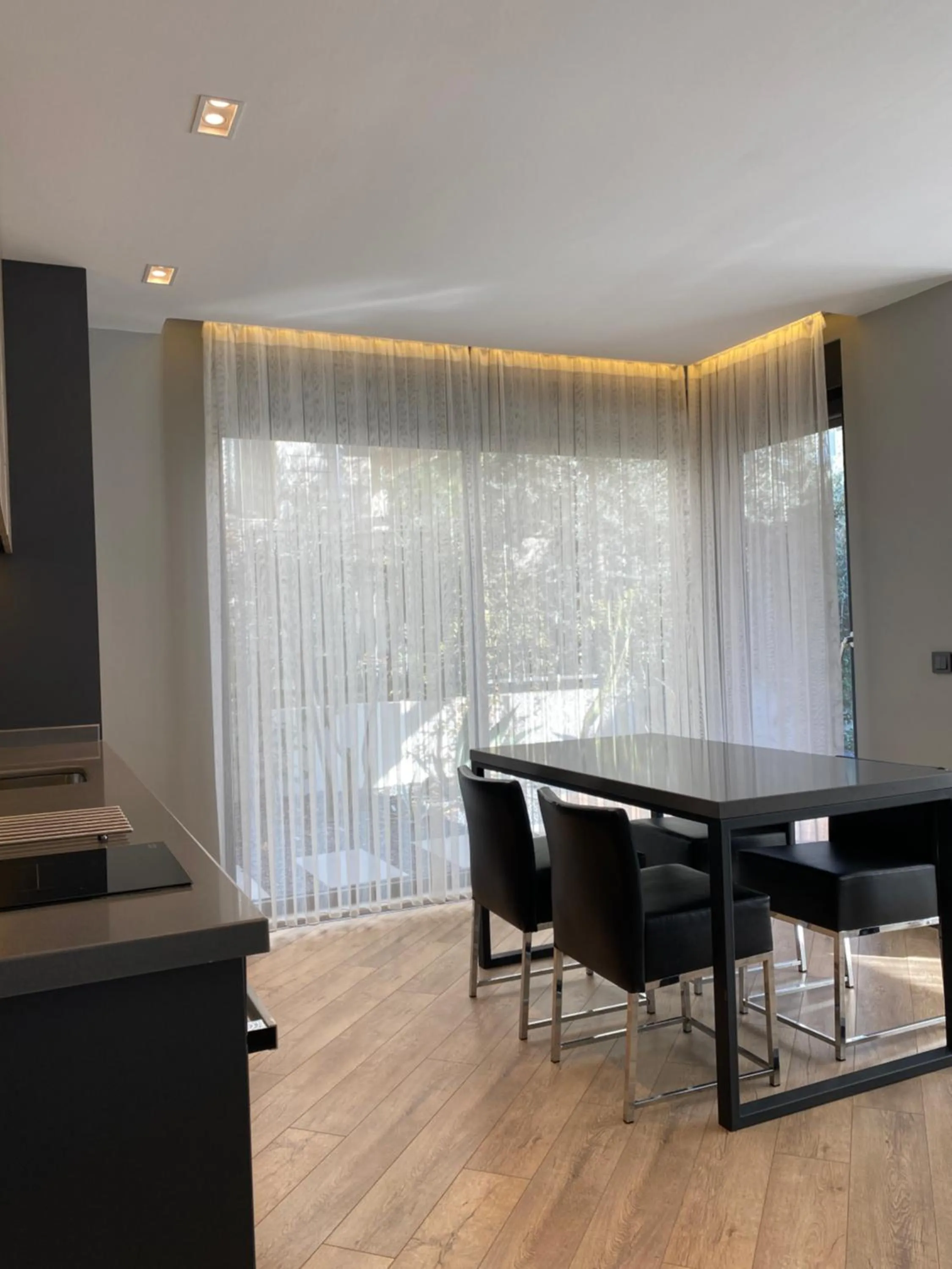 Dining area in Z-Suites