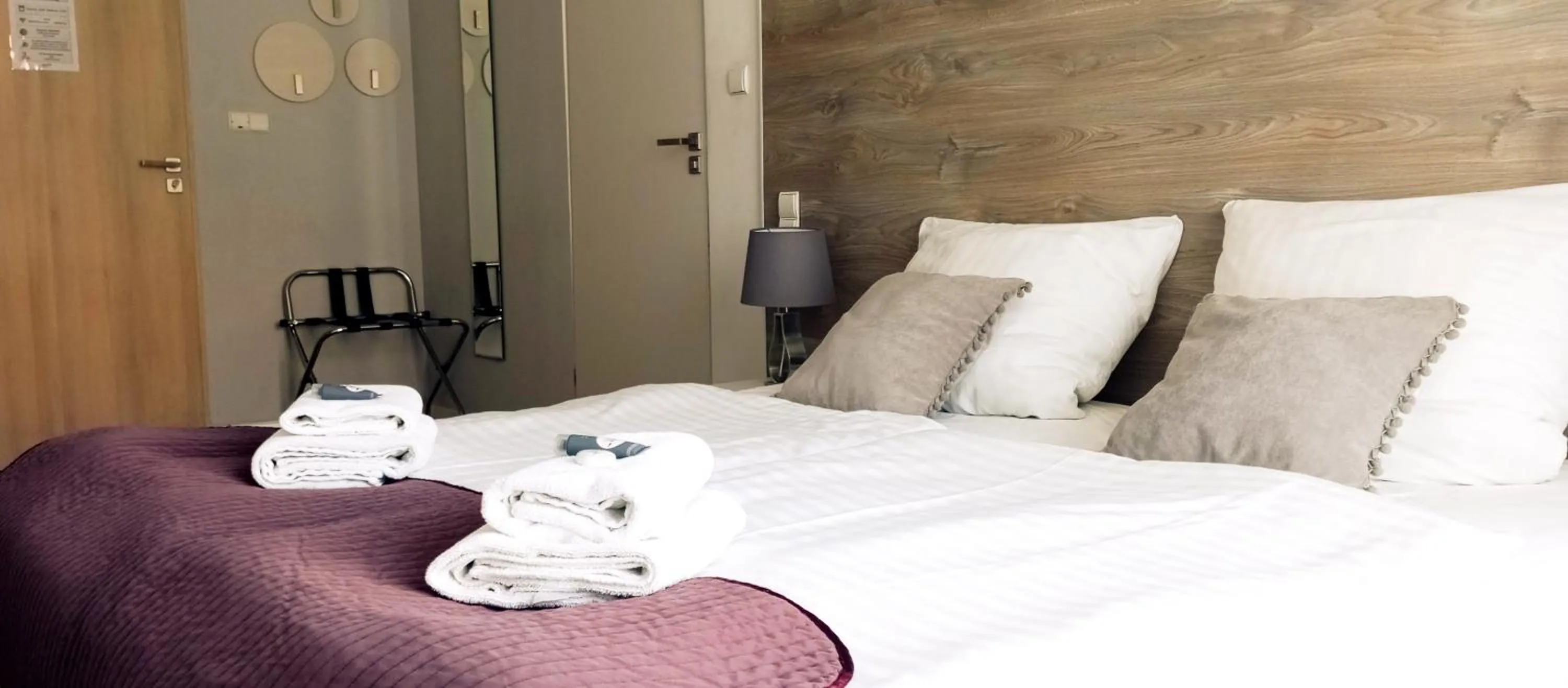 Photo of the whole room in Villa Flaming