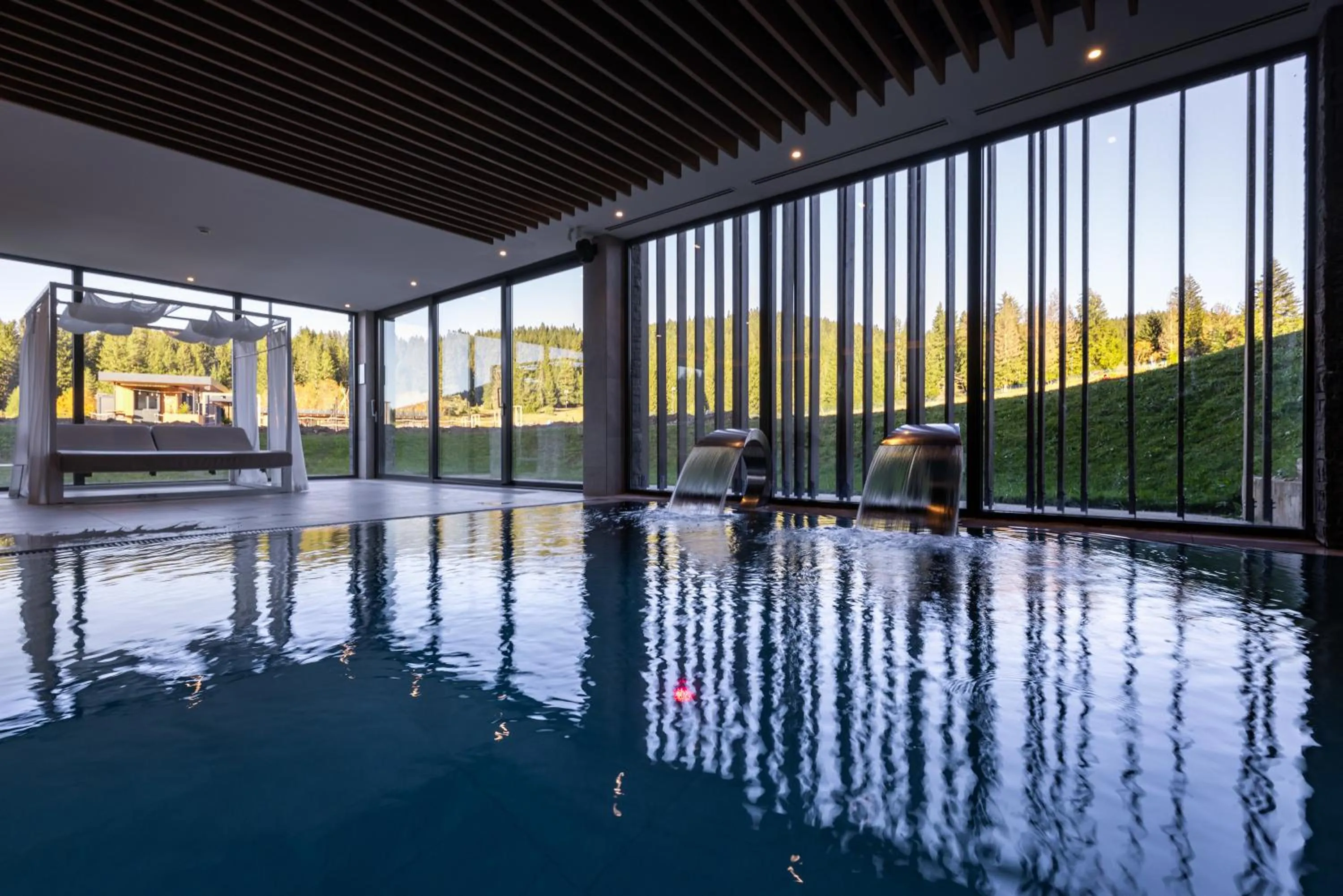 Pool view in Hotel Monti Spa & Wellness