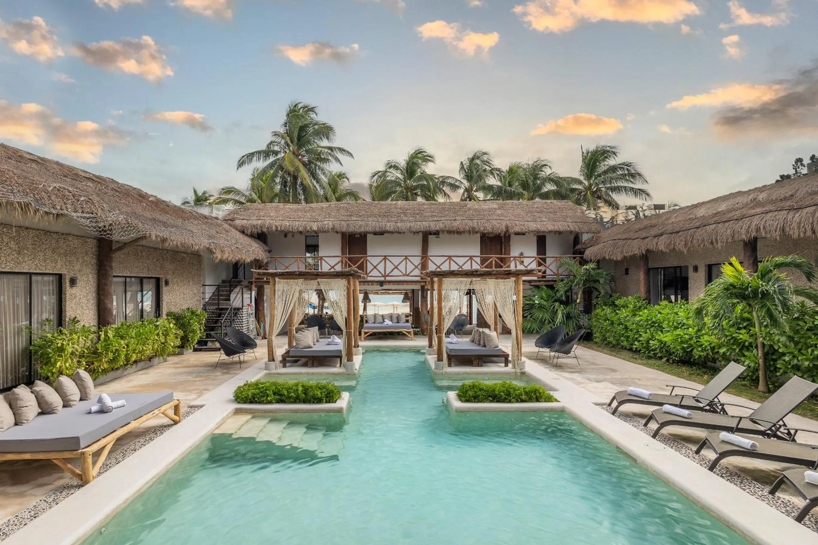 Property building in Areia Playa del Carmen - Beach Front Hotel