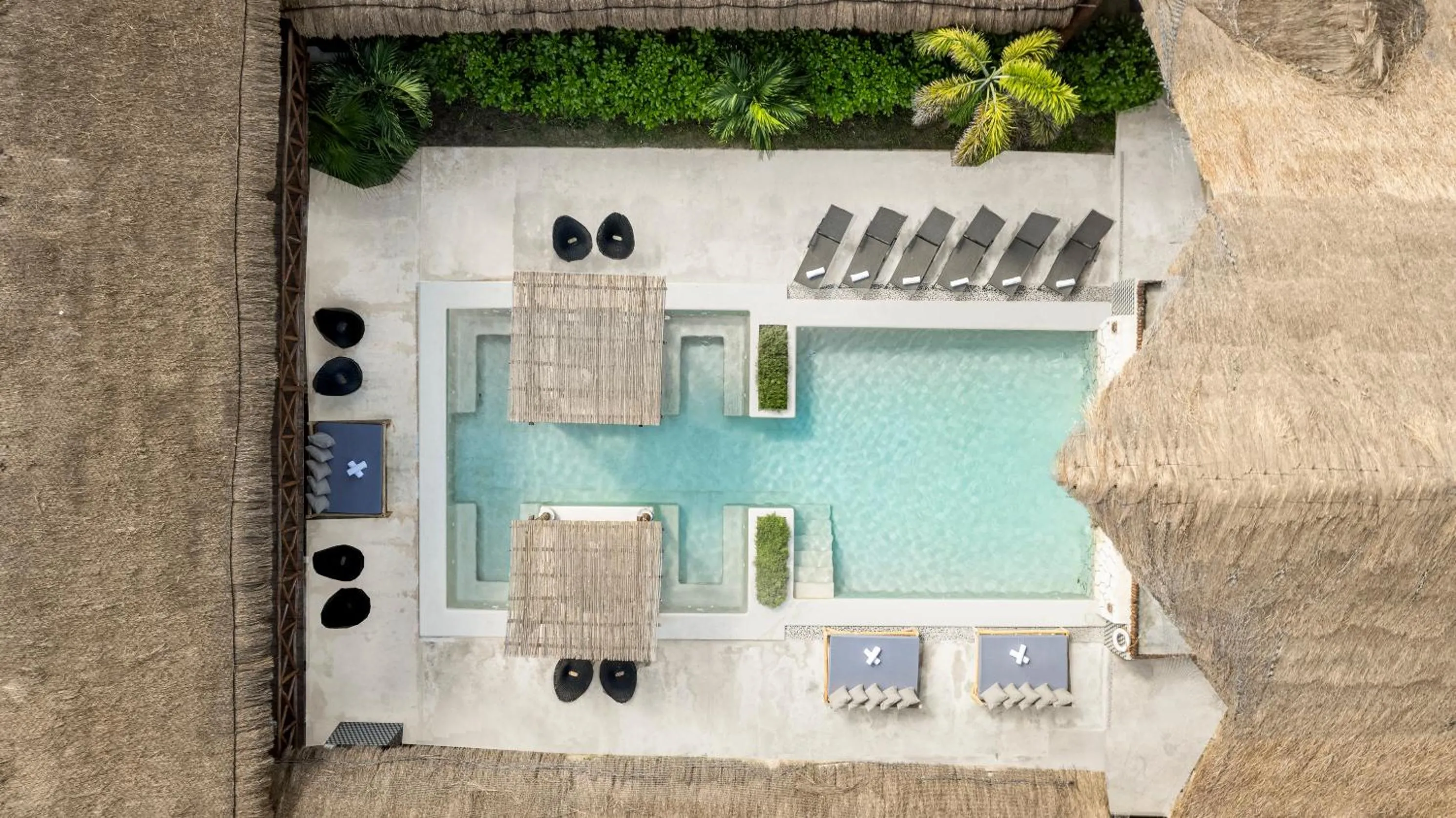 Day in Areia Playa del Carmen - Beach Front Hotel