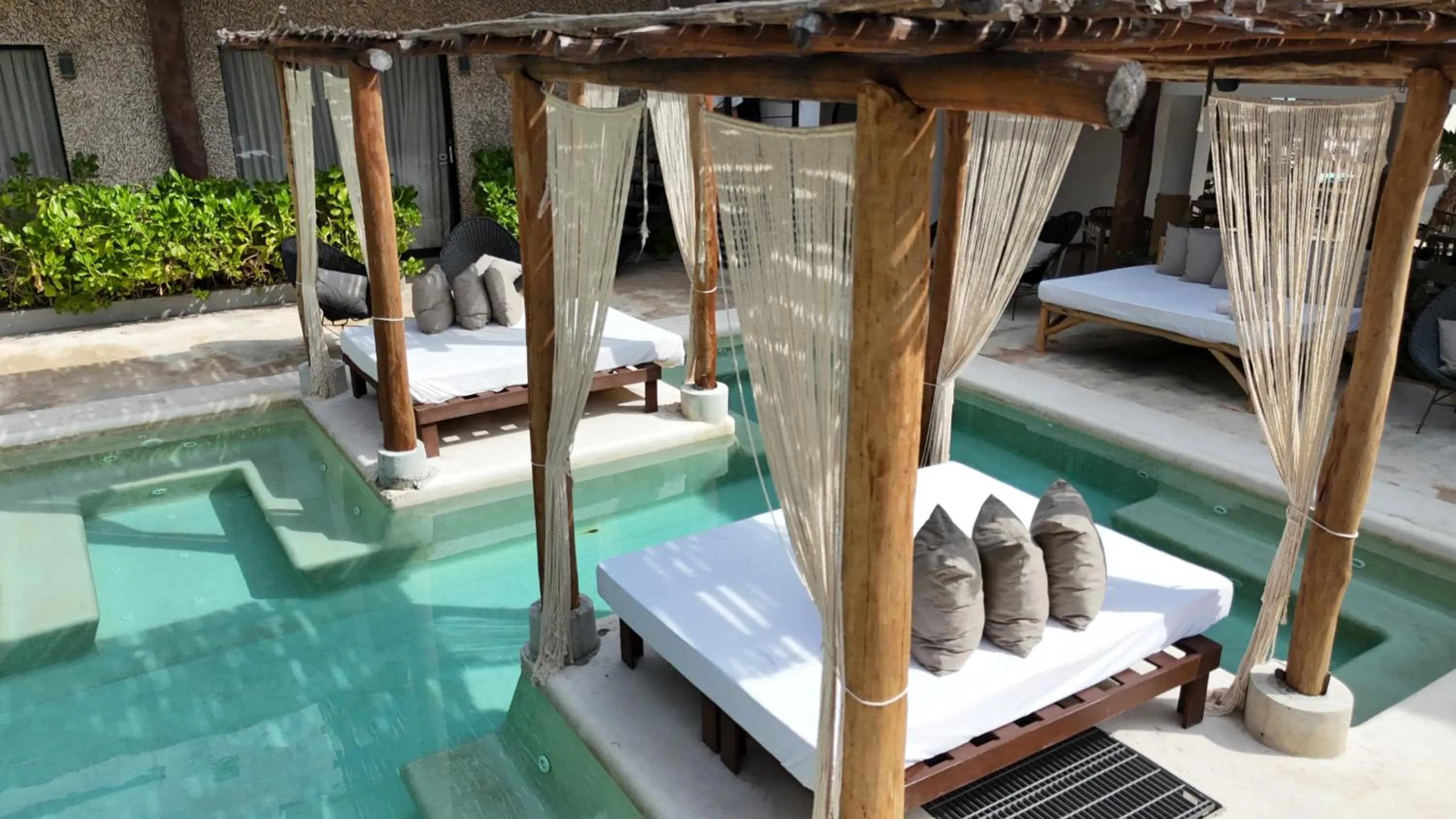 Day in Areia Playa del Carmen - Beach Front Hotel