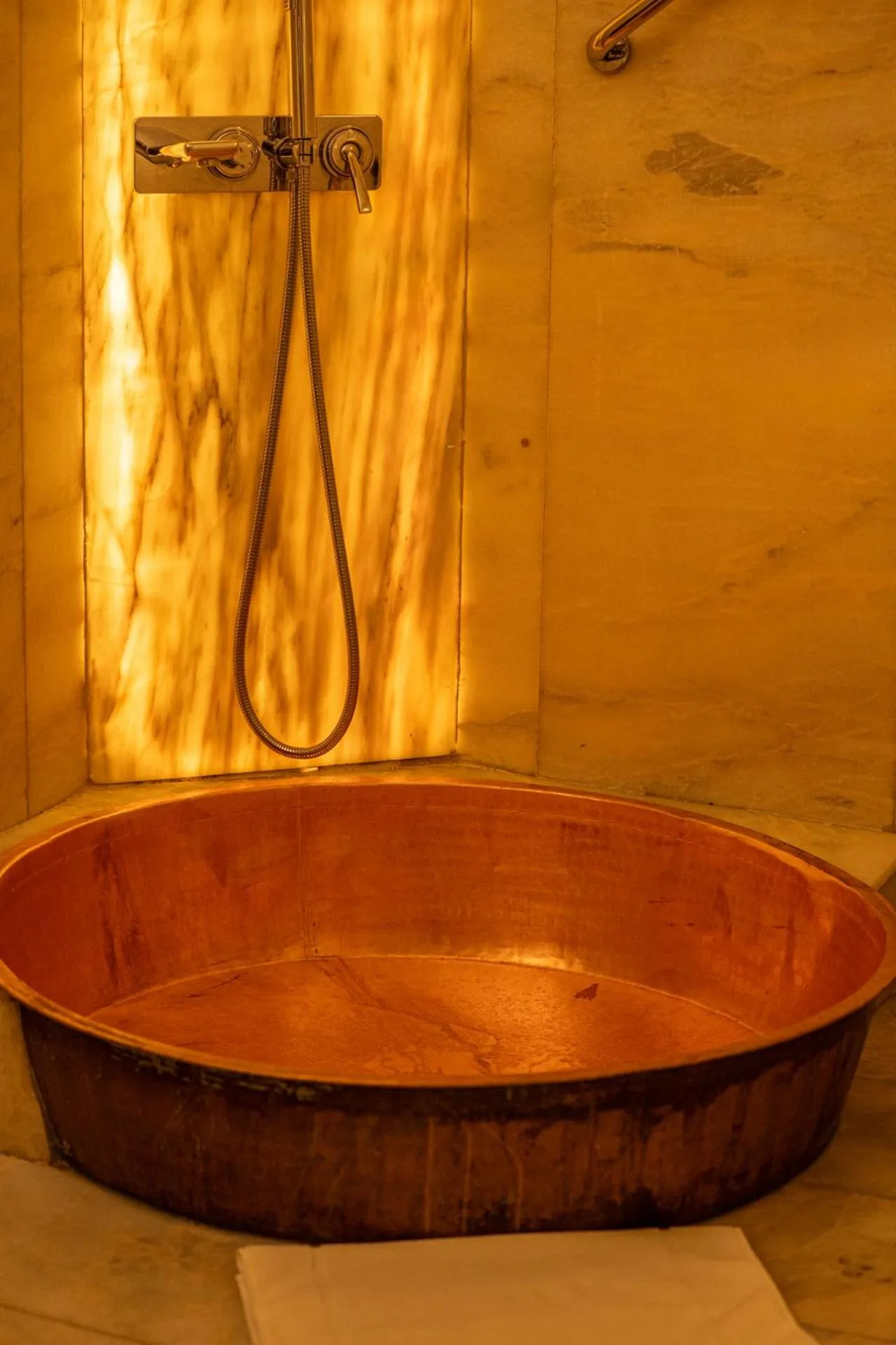 Bathroom in MUSEUM HOTEL - Relais & Châteaux