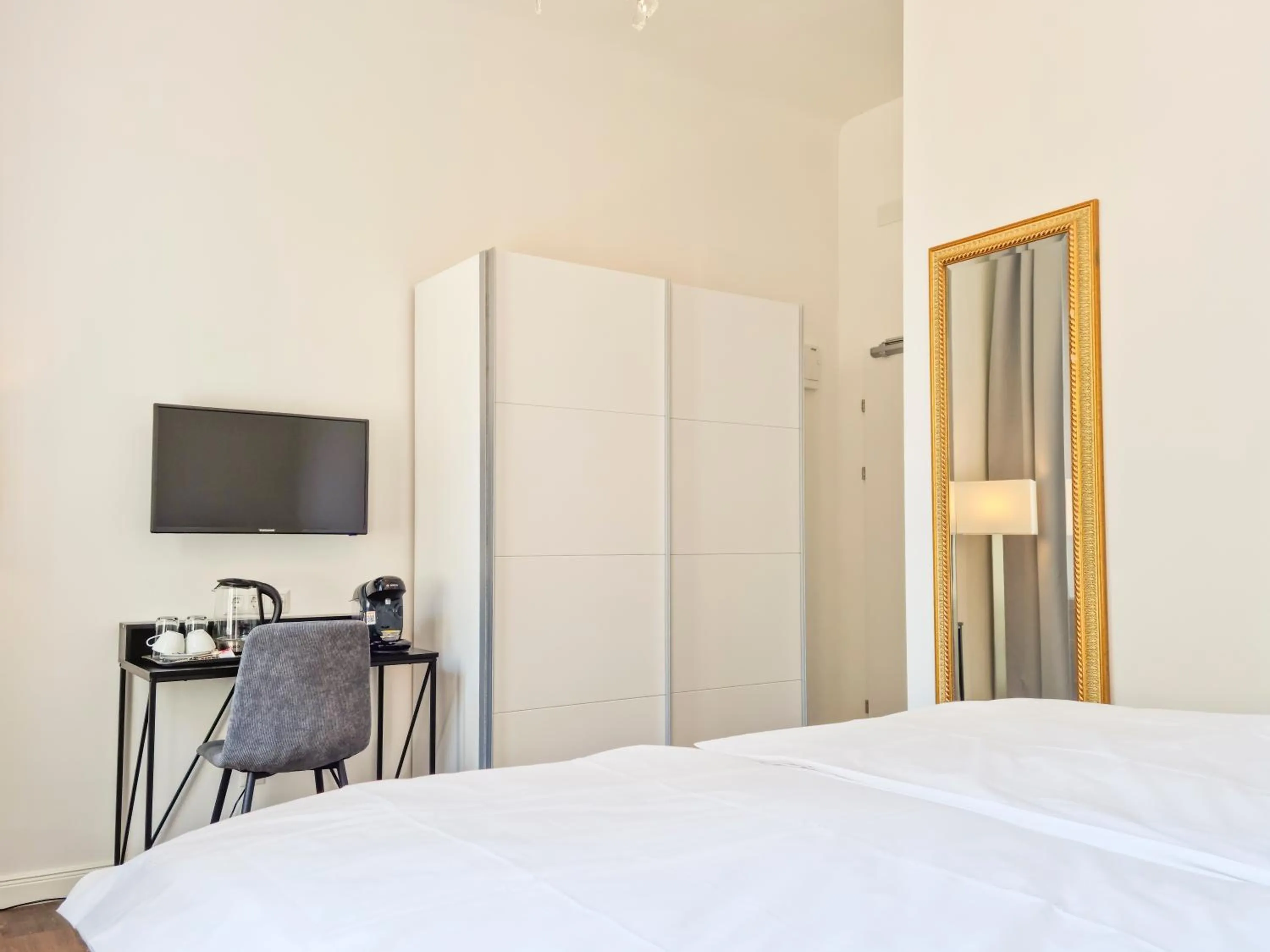 Bed in Pension Mozart - Newly Renovated